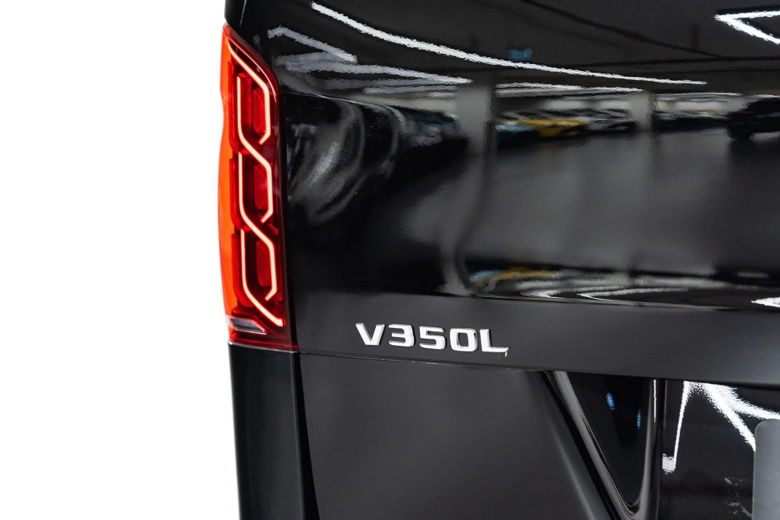 2023 Mercedes-Benz V-Class Long, 10/24