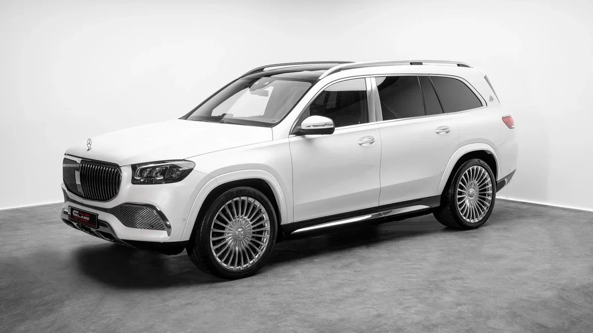 2023 Mercedes-Maybach GLS 600 offered by a specialist dealer in Dubai, United Arab Emirates, photo 2 of 25