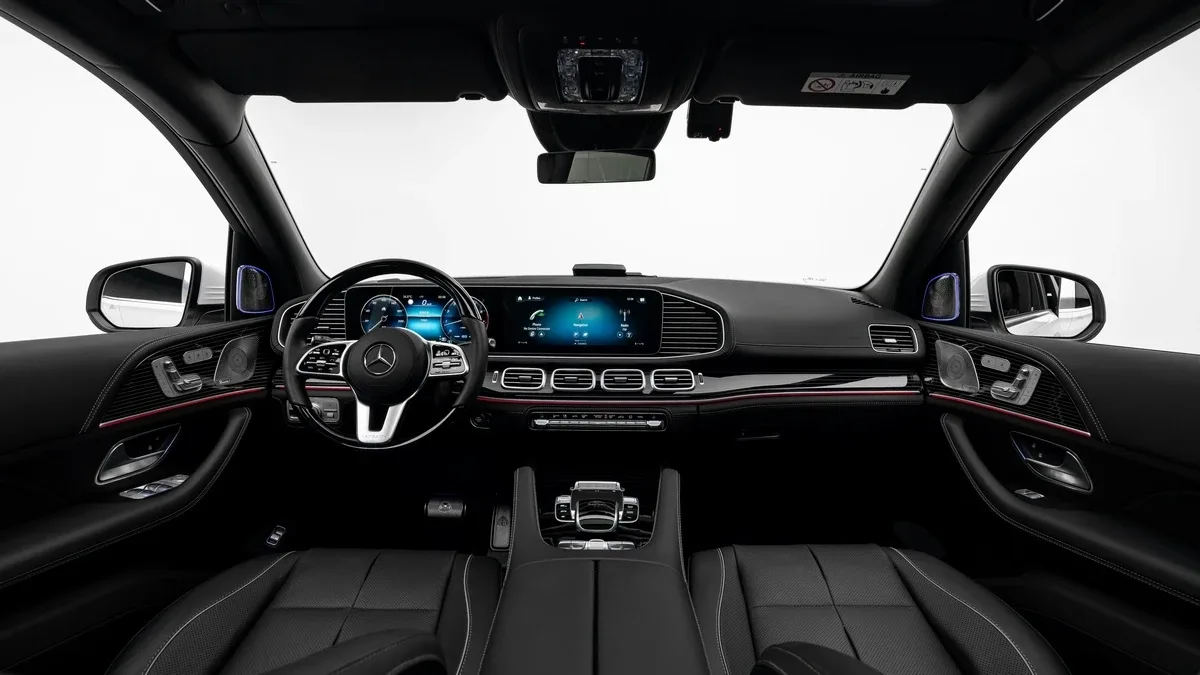 2023 Mercedes-Maybach GLS 600 offered by a specialist dealer in Dubai, United Arab Emirates, photo 12 of 25
