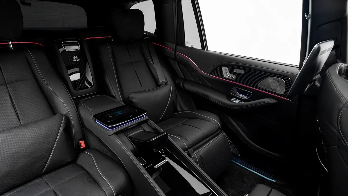 2023 Mercedes-Maybach GLS 600 offered by a specialist dealer in Dubai, United Arab Emirates, photo 22 of 25