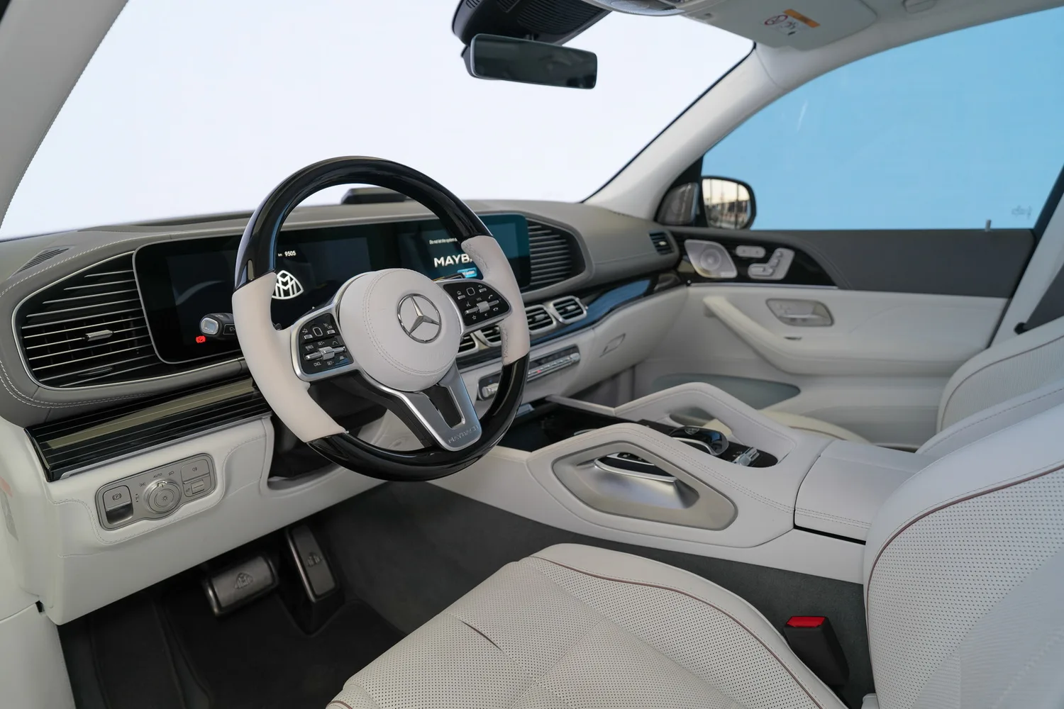 2023 Mercedes-Maybach GLS 600, 3/17