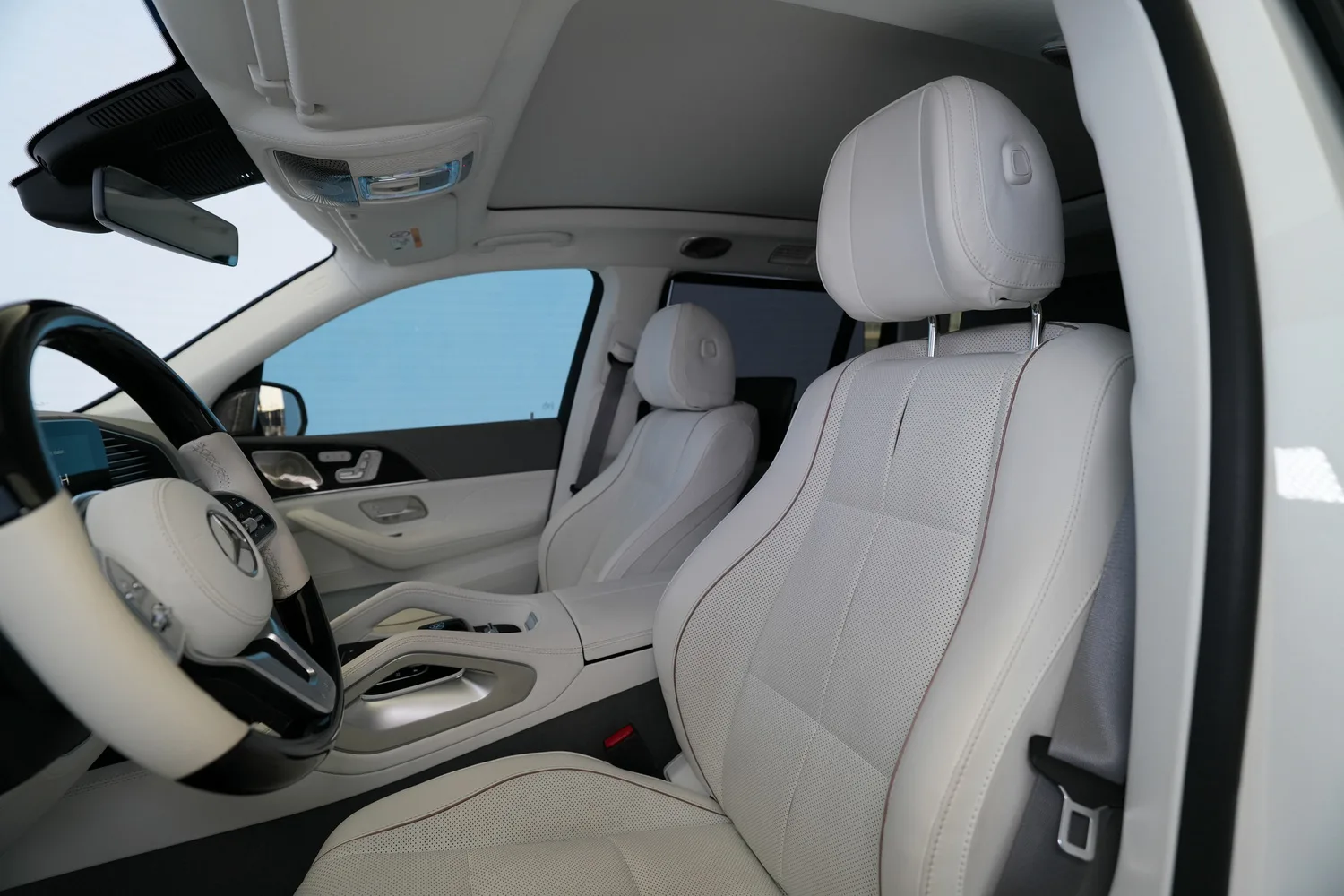 2023 Mercedes-Maybach GLS 600, 5/17