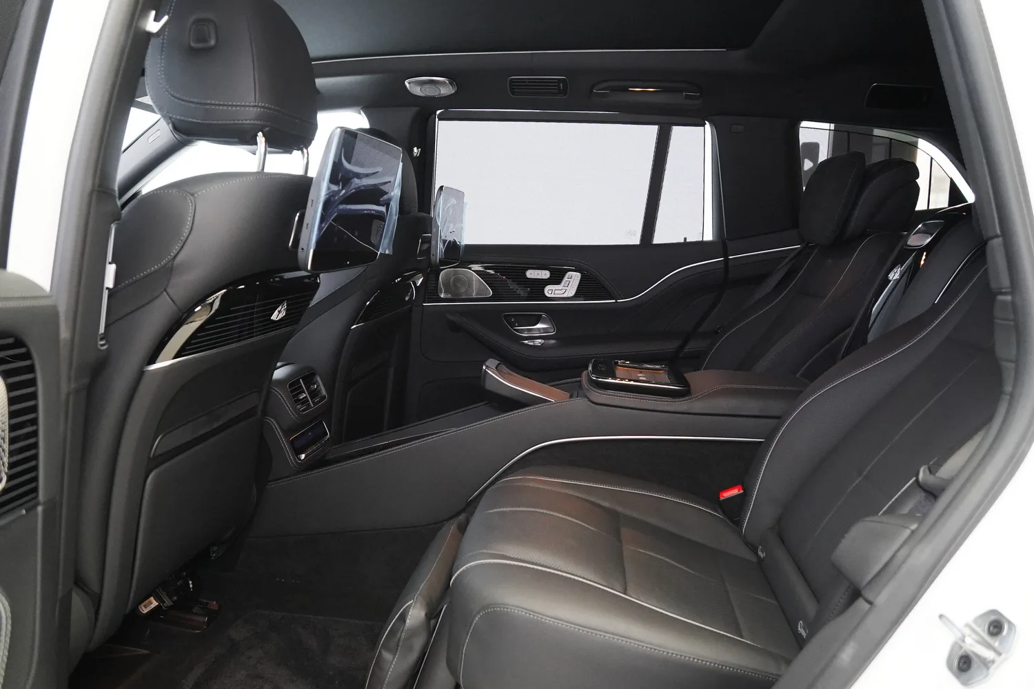 2023 Mercedes-Maybach GLS 600, 10/15