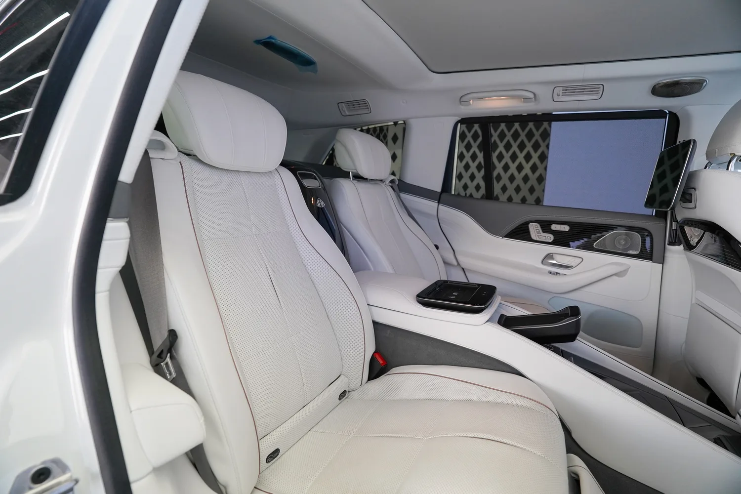 2023 Mercedes-Maybach GLS 600, 12/15