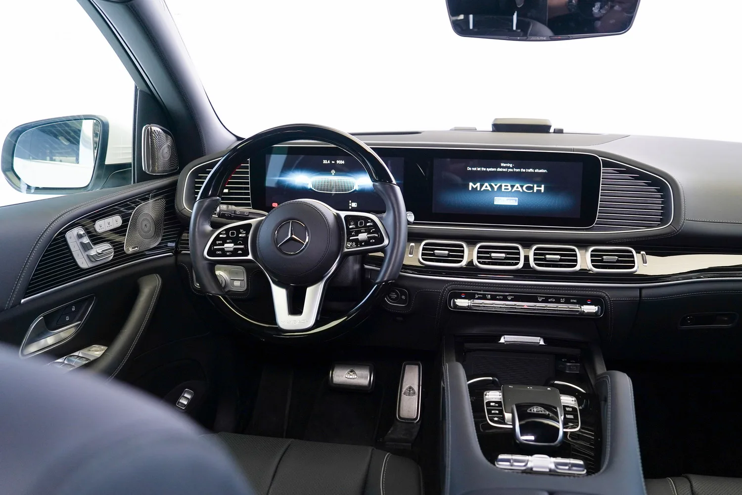 2023 Mercedes-Maybach GLS 600, 13/17