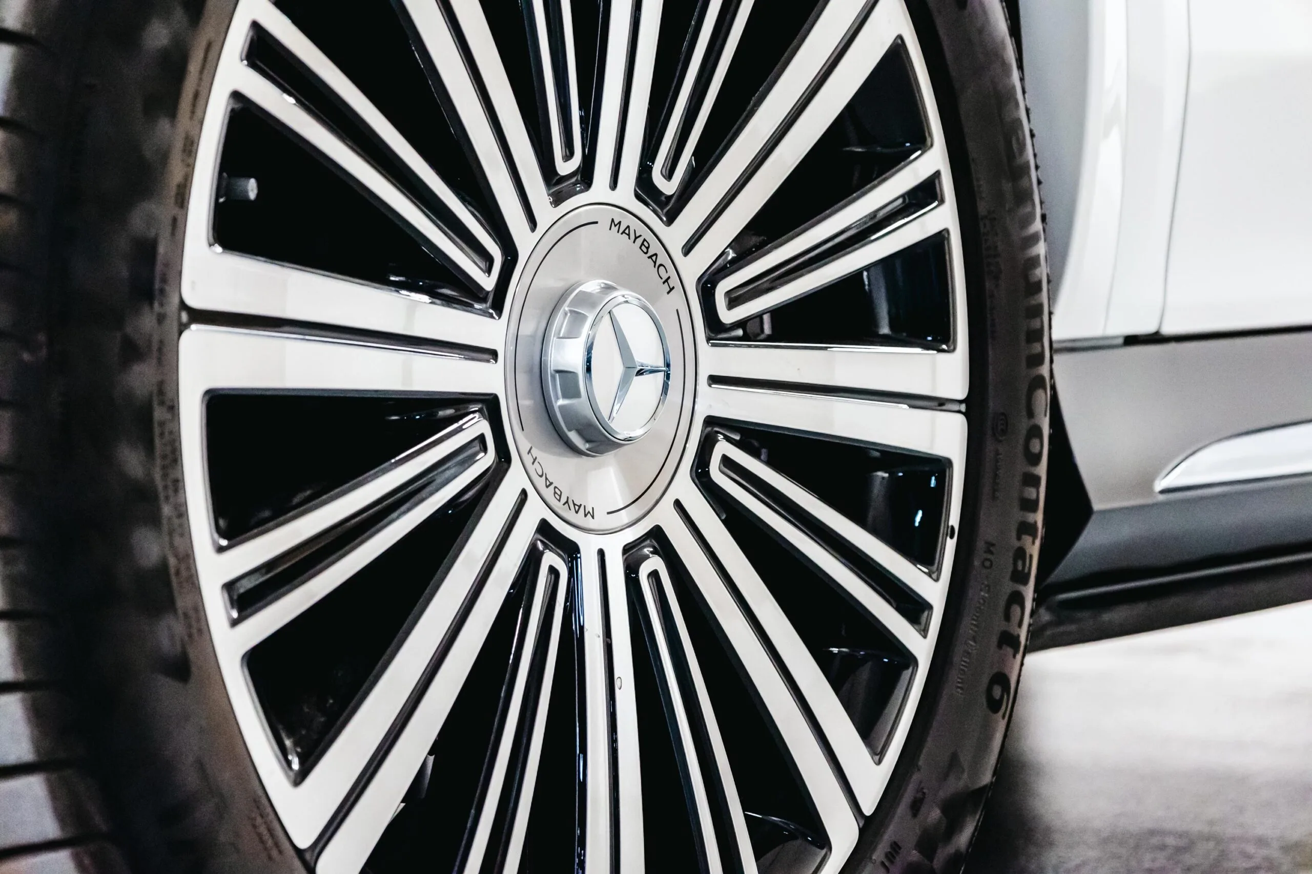 2023 Mercedes-Maybach GLS 600, 8/30