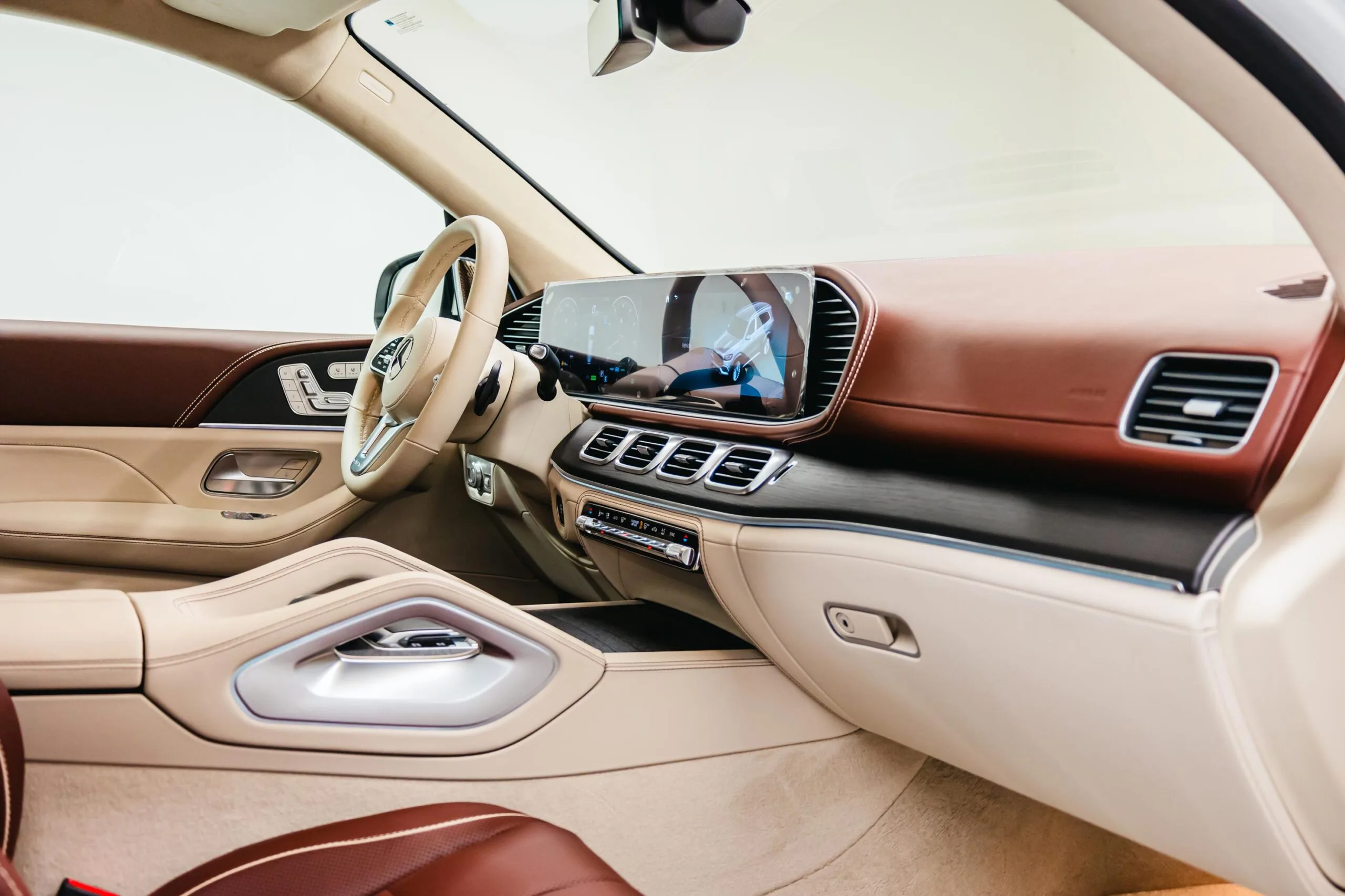 2023 Mercedes-Maybach GLS 600, 14/30