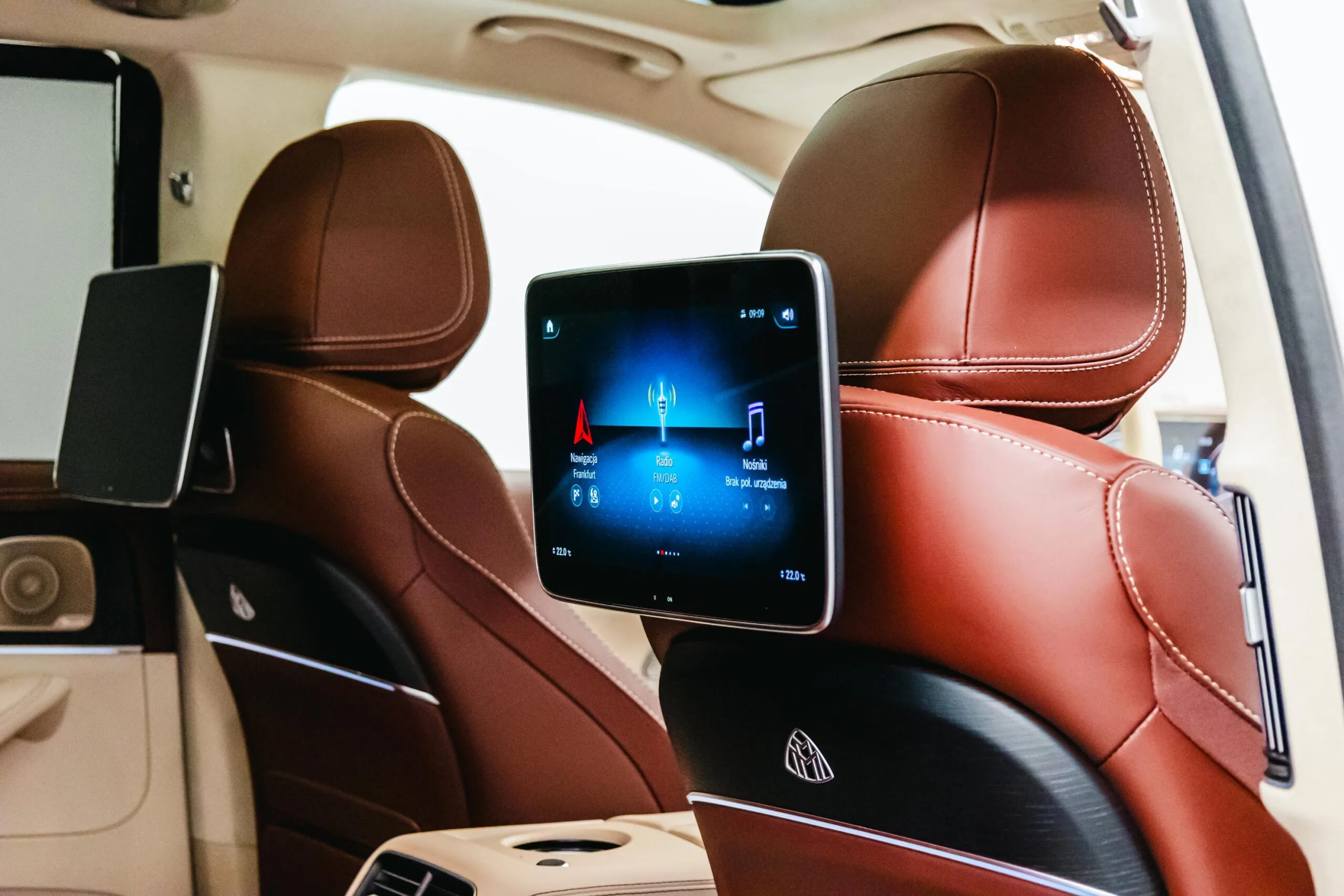 2023 Mercedes-Maybach GLS 600, 18/30