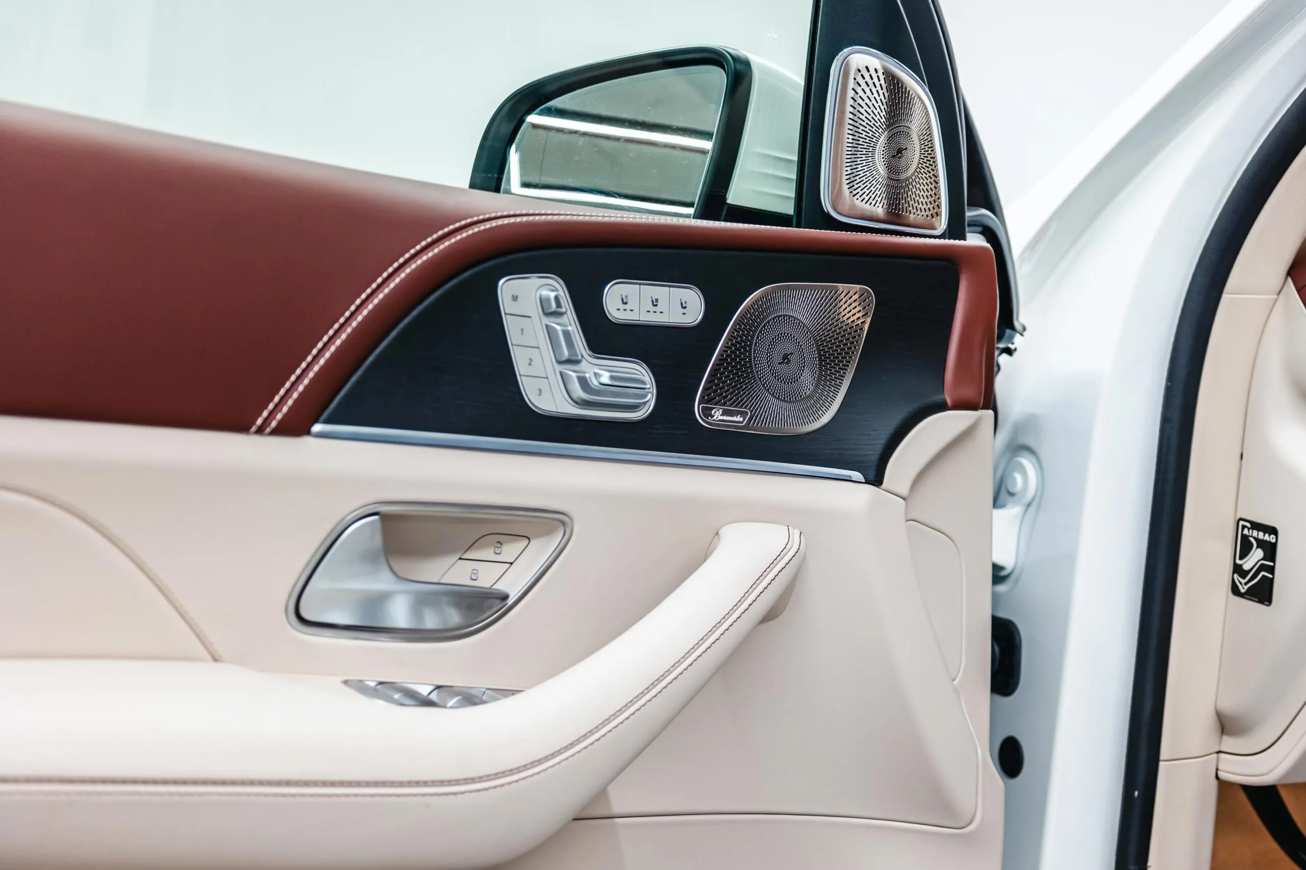 2023 Mercedes-Maybach GLS 600, 26/30
