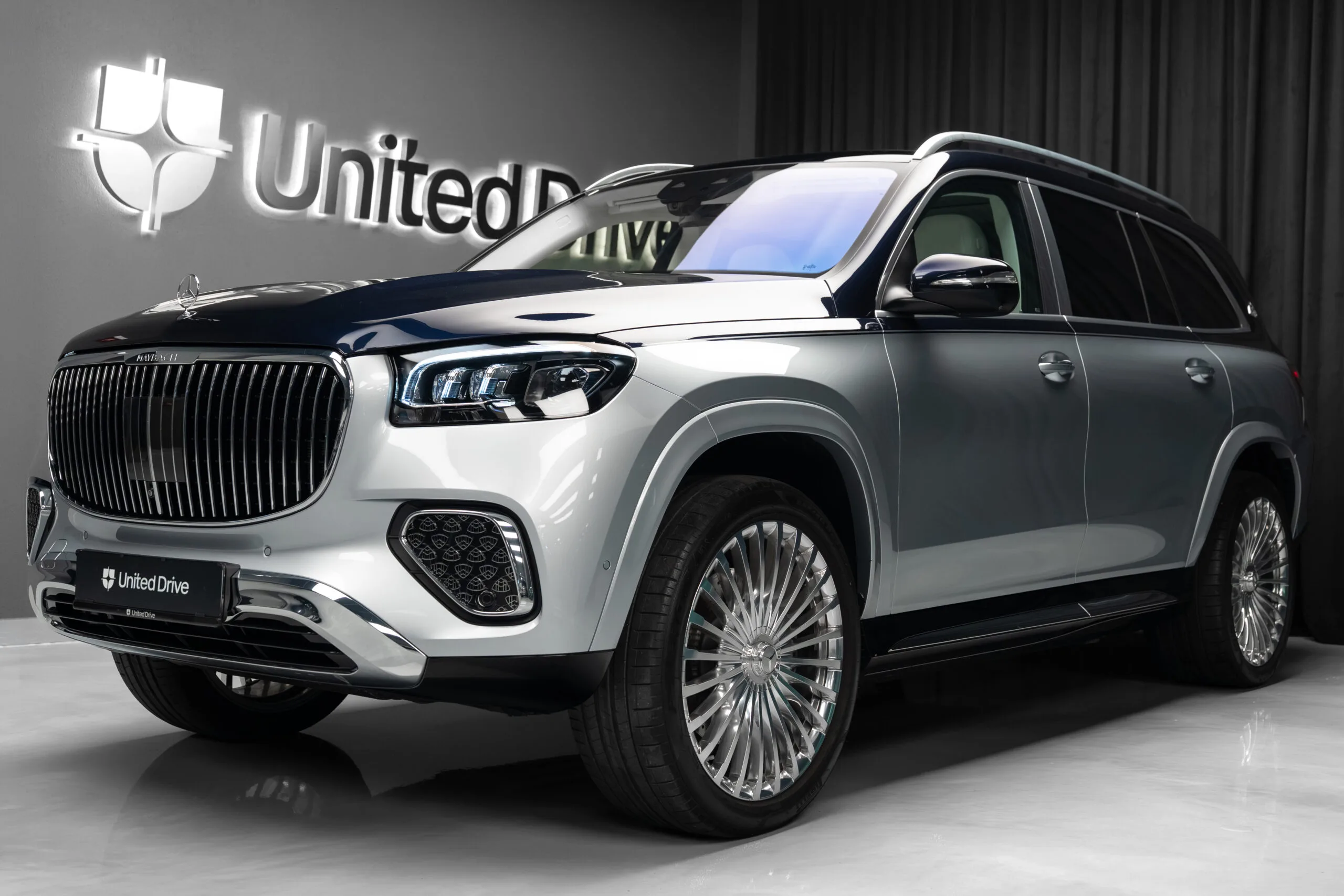 2023 Mercedes-Maybach GLS 600 4MATIC angeboten von einem Fachhändler in Voluntari, Rumänien, Hauptfoto