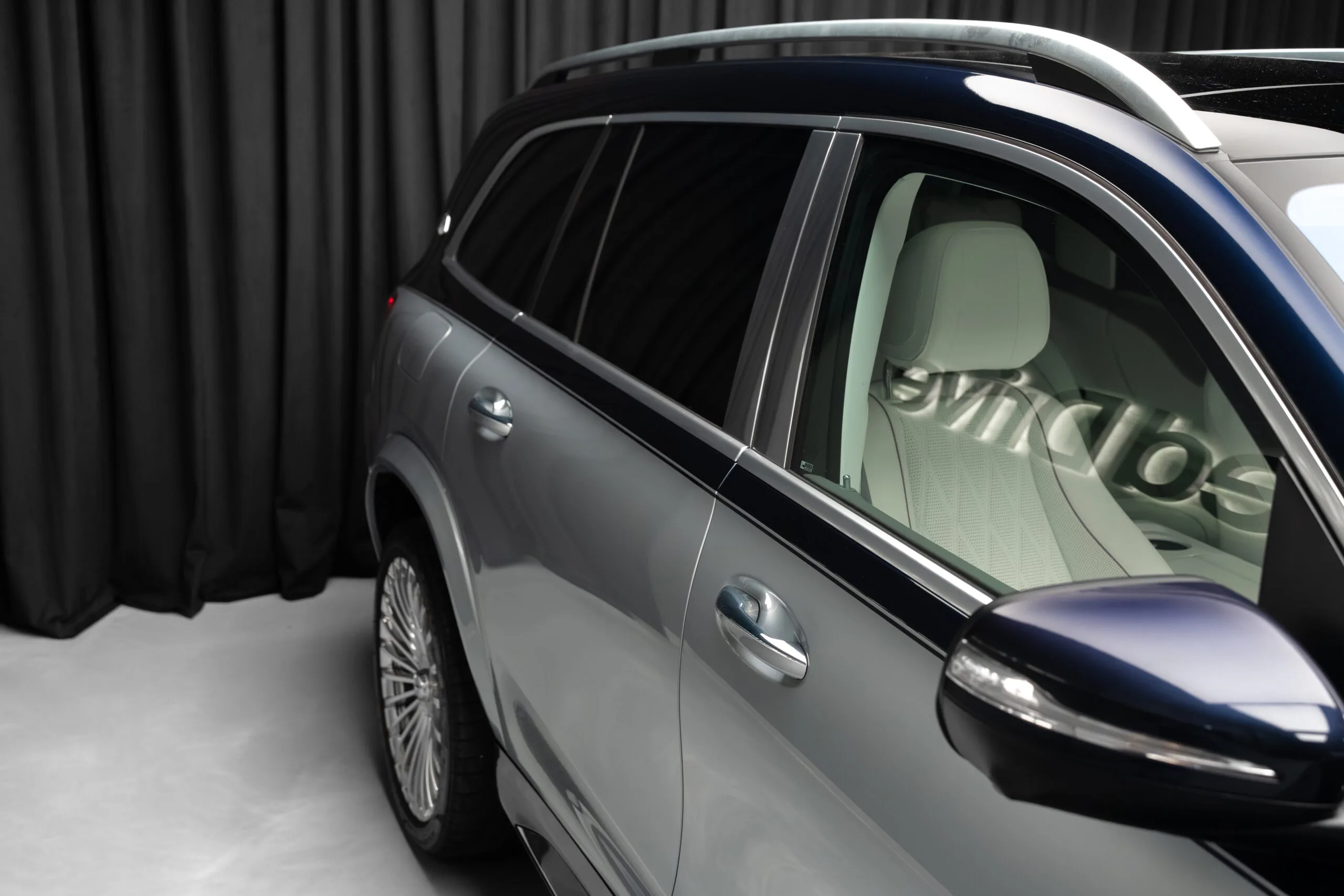 2023 Mercedes-Maybach GLS 600 4MATIC, 4/30