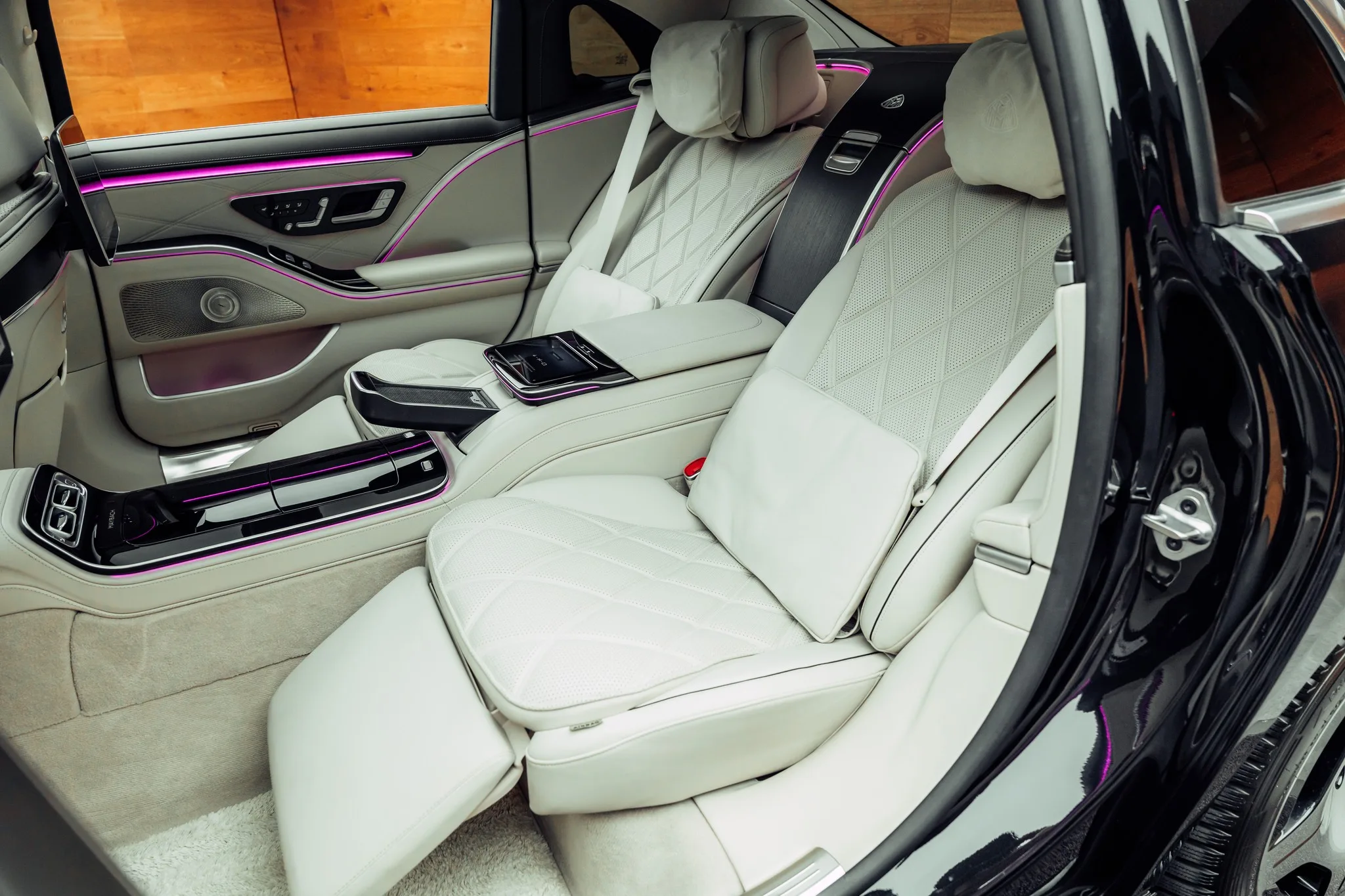 2023 Mercedes-Maybach S 580, 9/26
