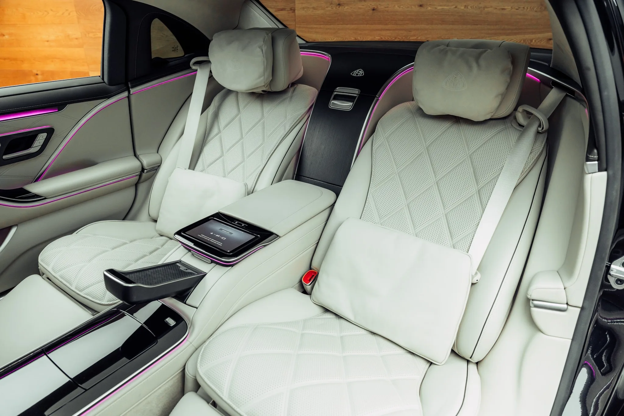 2023 Mercedes-Maybach S 580, 16/26