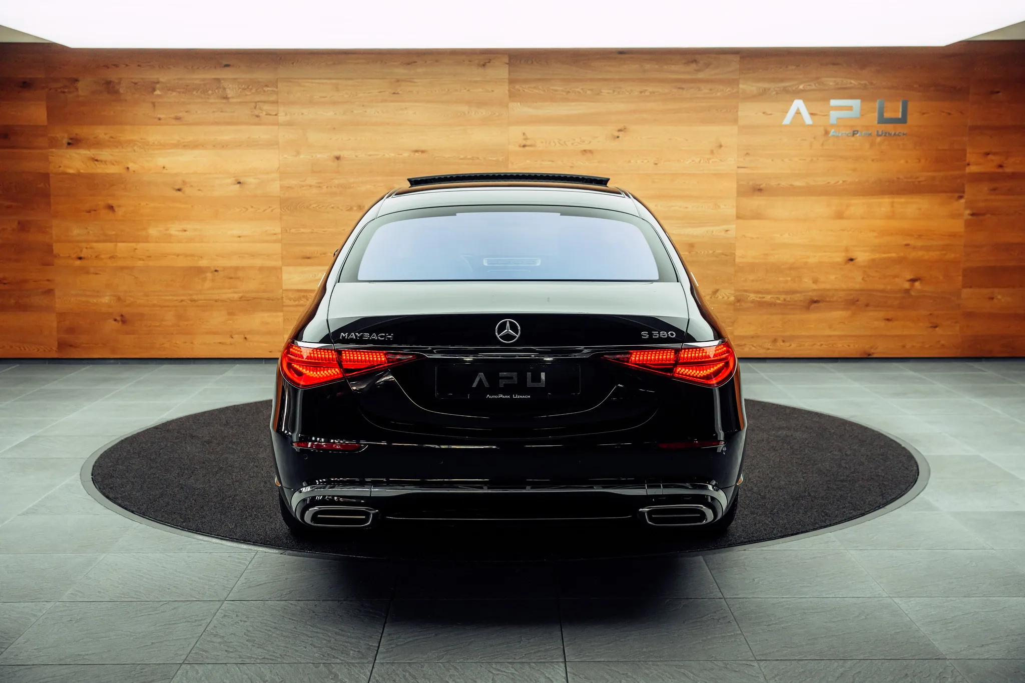 2023 Mercedes-Maybach S 580, 24/26