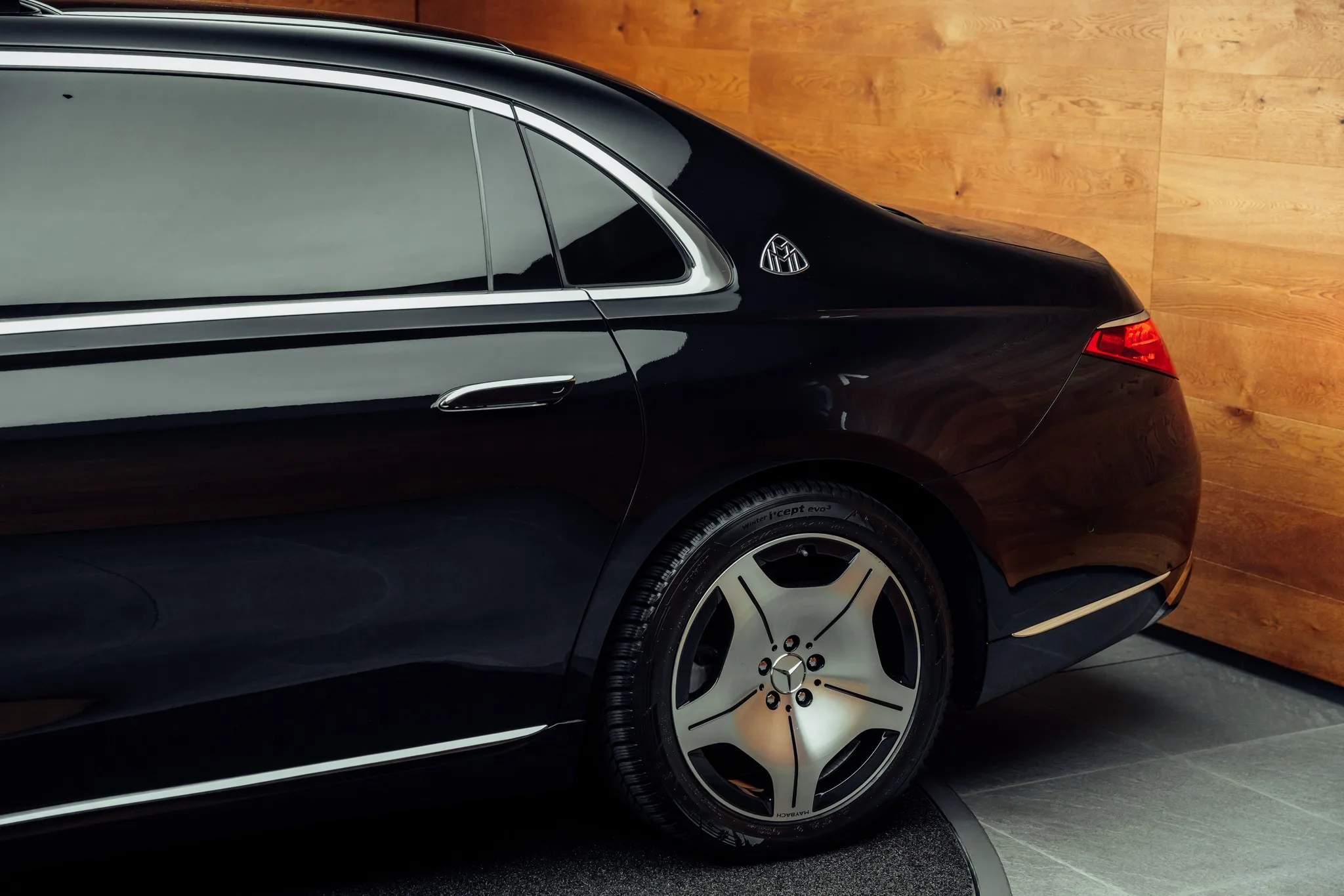 2023 Mercedes-Maybach S 580, 25/26