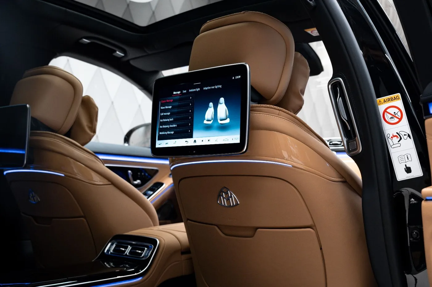 2023 Mercedes-Maybach S 680 proposée par un spécialiste de la supercar à Schenefeld, Allemagne, photo 19 sur 20