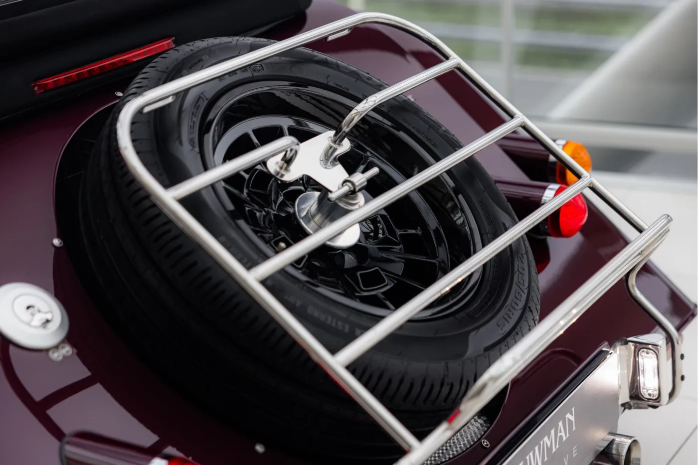 2023 Morgan Plus Four angeboten von einem offiziellen McLaren und Morgan-Vertragshändler in Utrecht, Niederlande, Foto 20 von 25