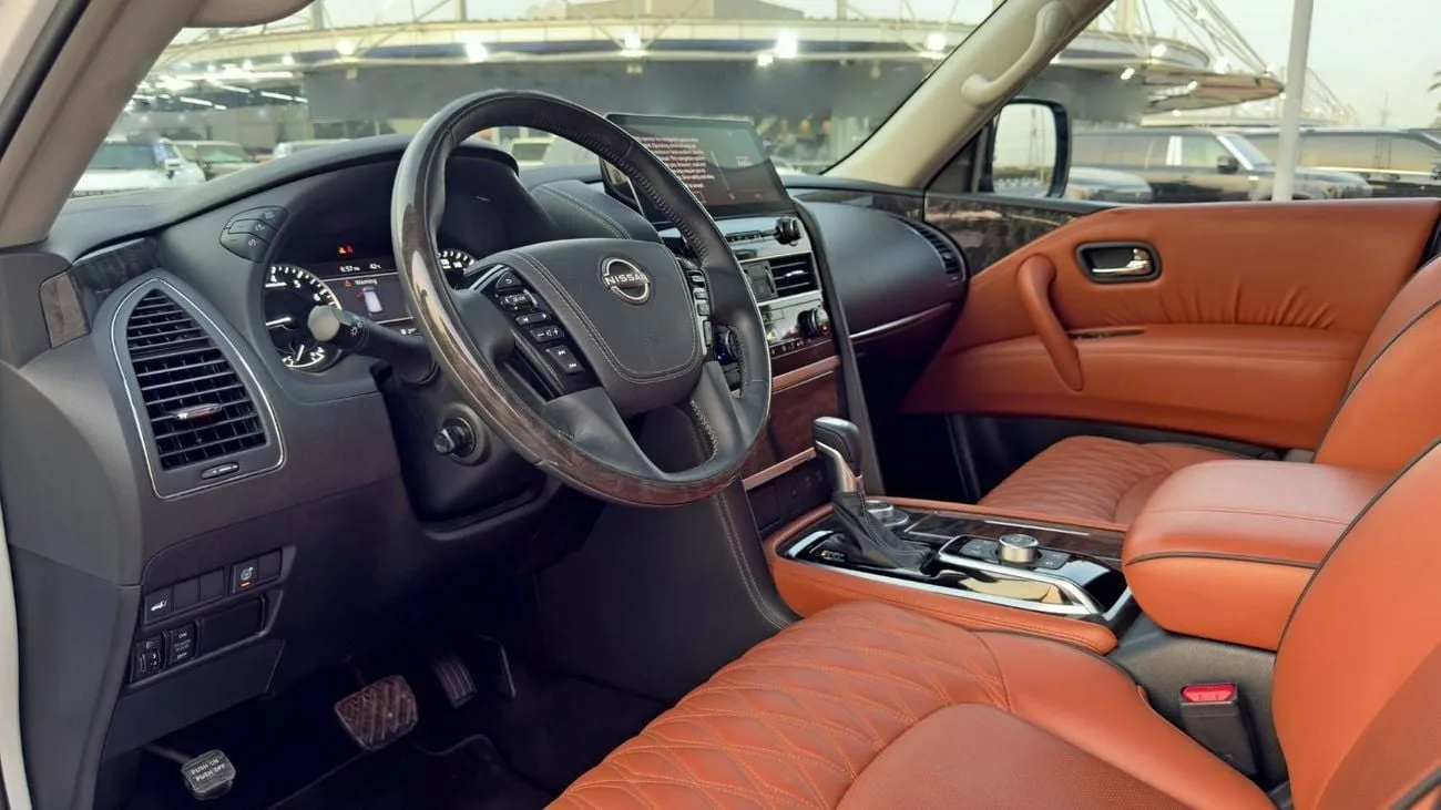 2023 Nissan Patrol Se Platinum City offered by a specialist dealer in Dubai, United Arab Emirates, photo 8 of 14