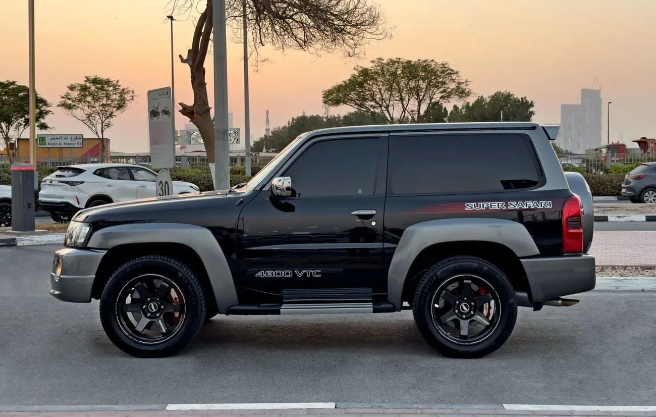 2023 Nissan Patrol Super Safari, 4/12