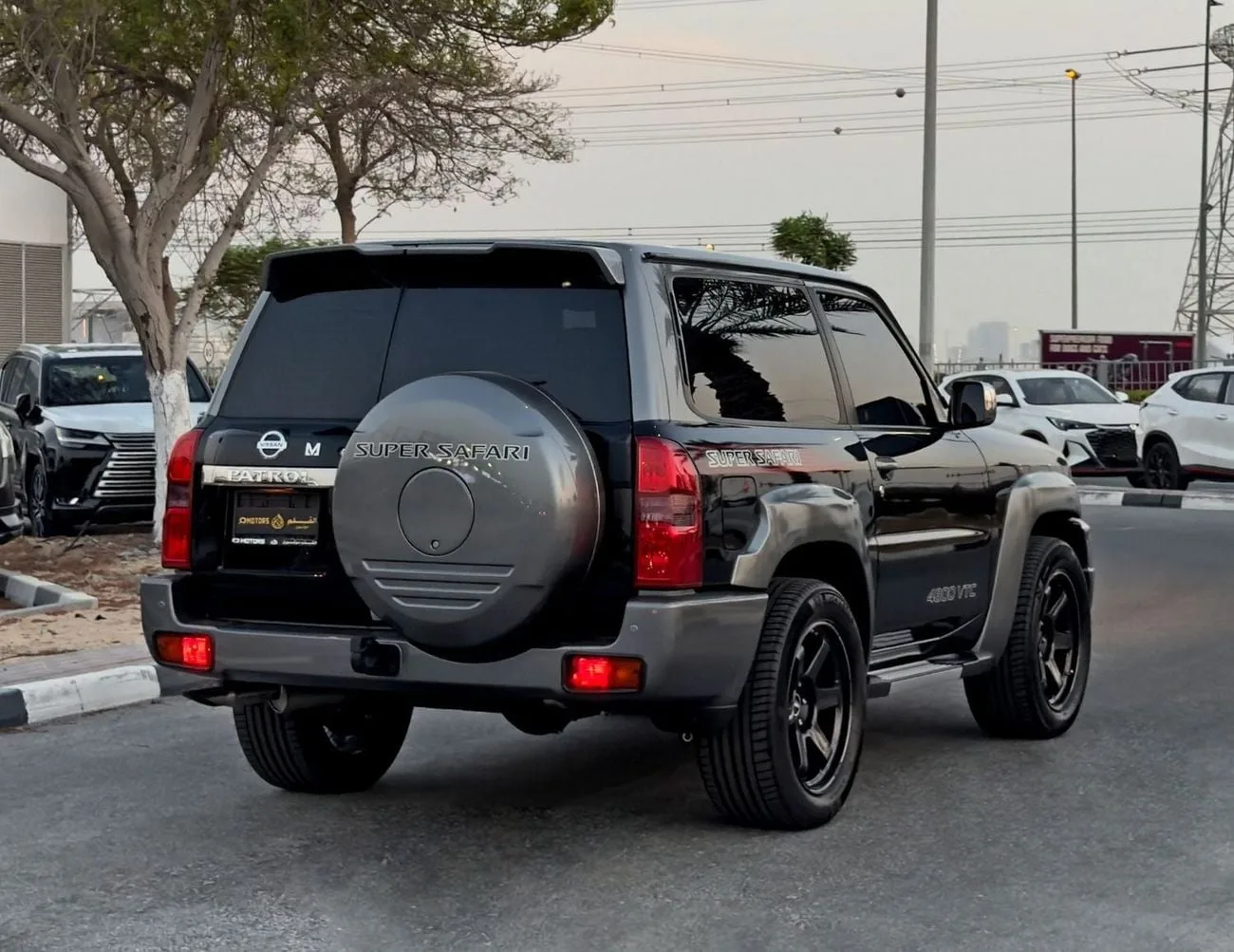 2023 Nissan Patrol Super Safari, 7/12