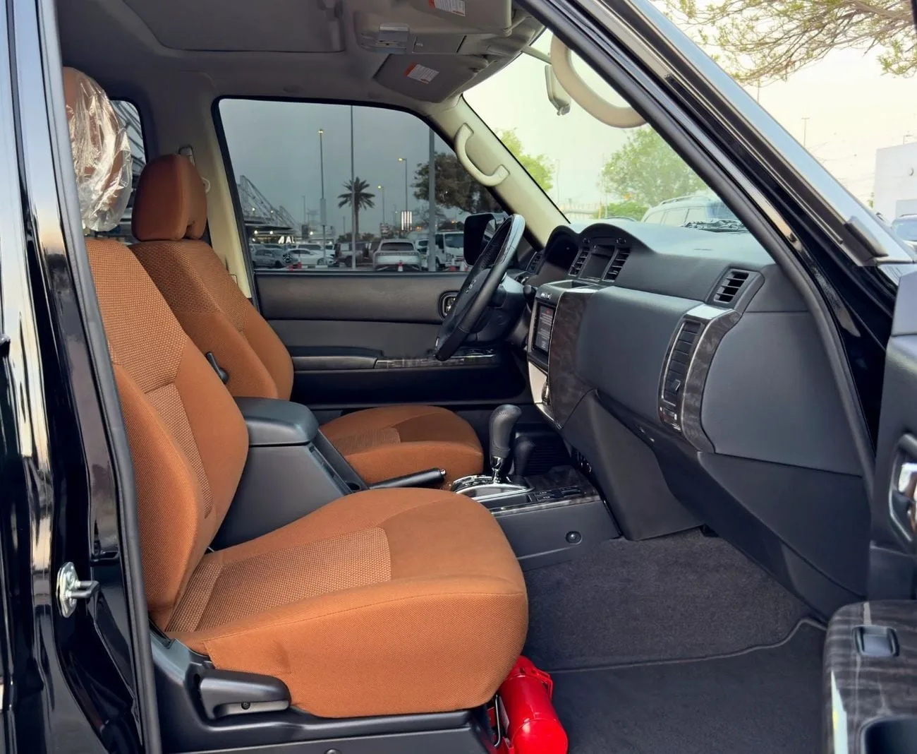 2023 Nissan Patrol Super Safari, 11/12