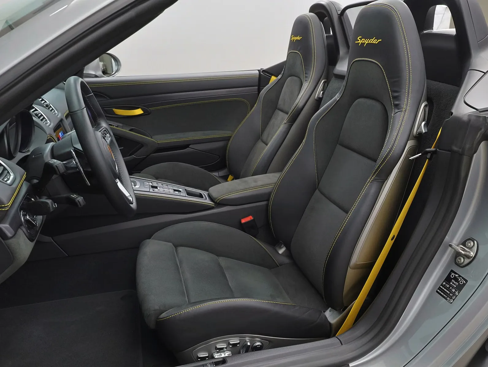 2023 Porsche 718 Boxster Spyder, 9/27