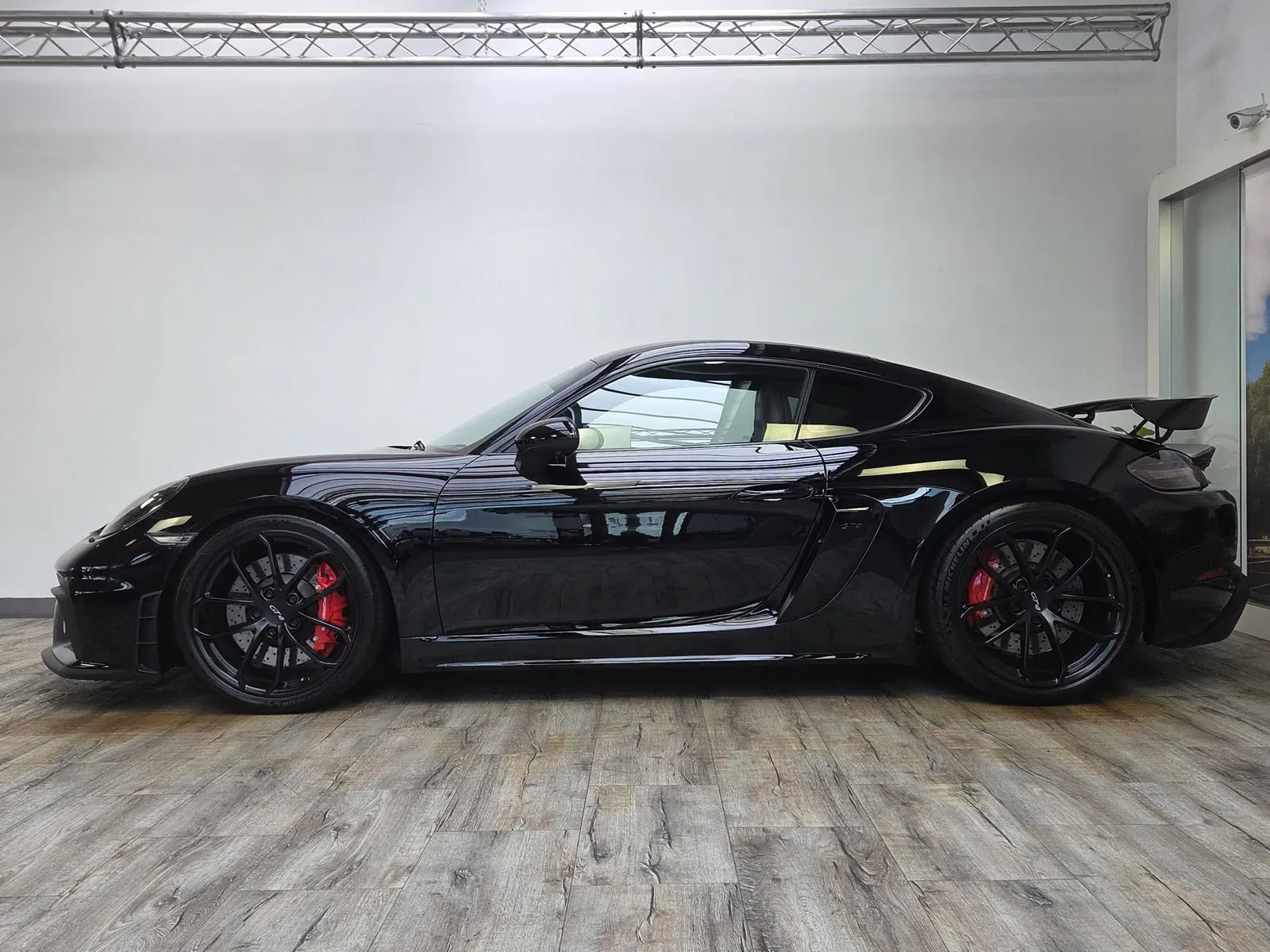 2023 Porsche 718 Cayman GT4, 3/25