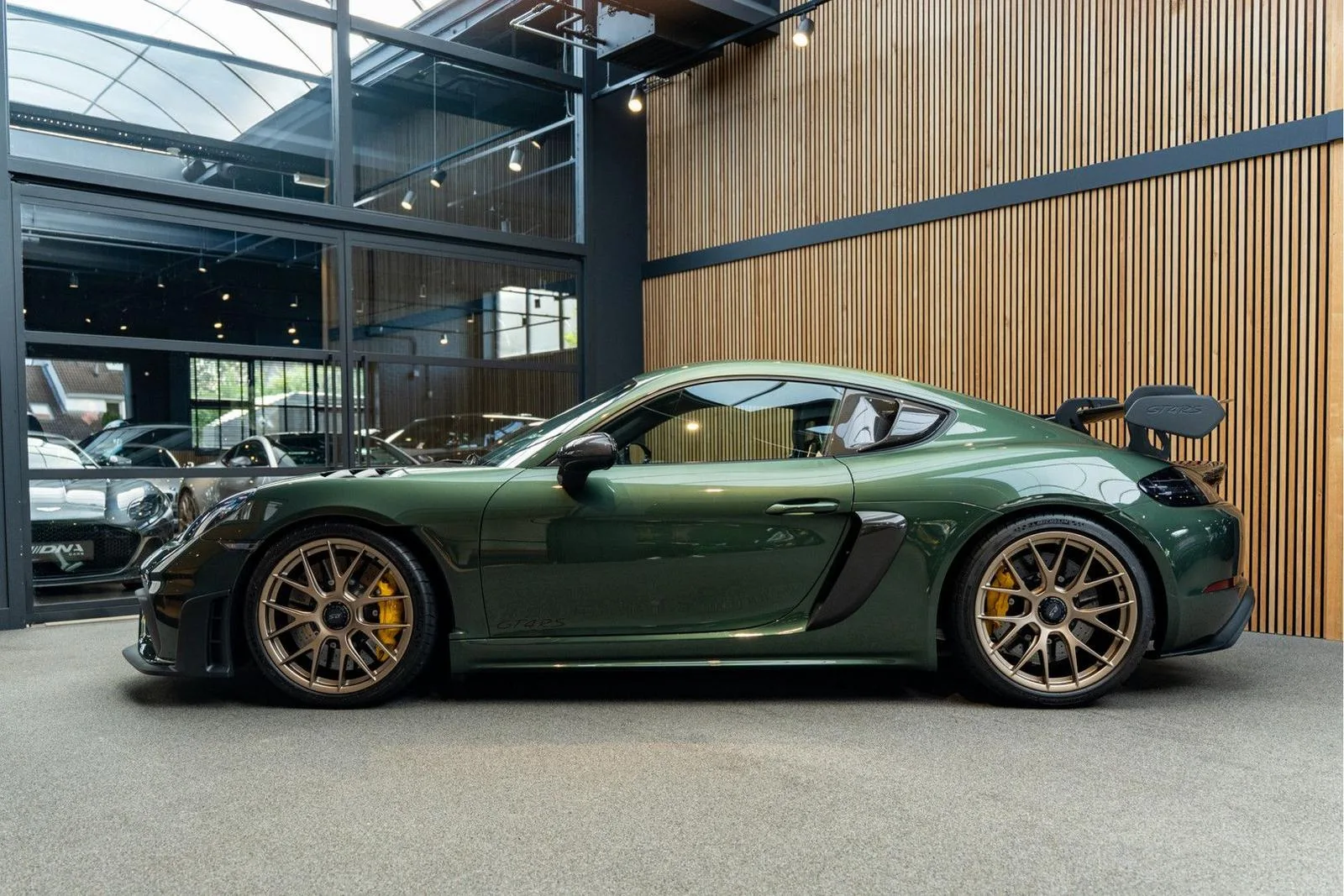 2023 Porsche 718 Cayman GT4 RS Weissach, 3/30