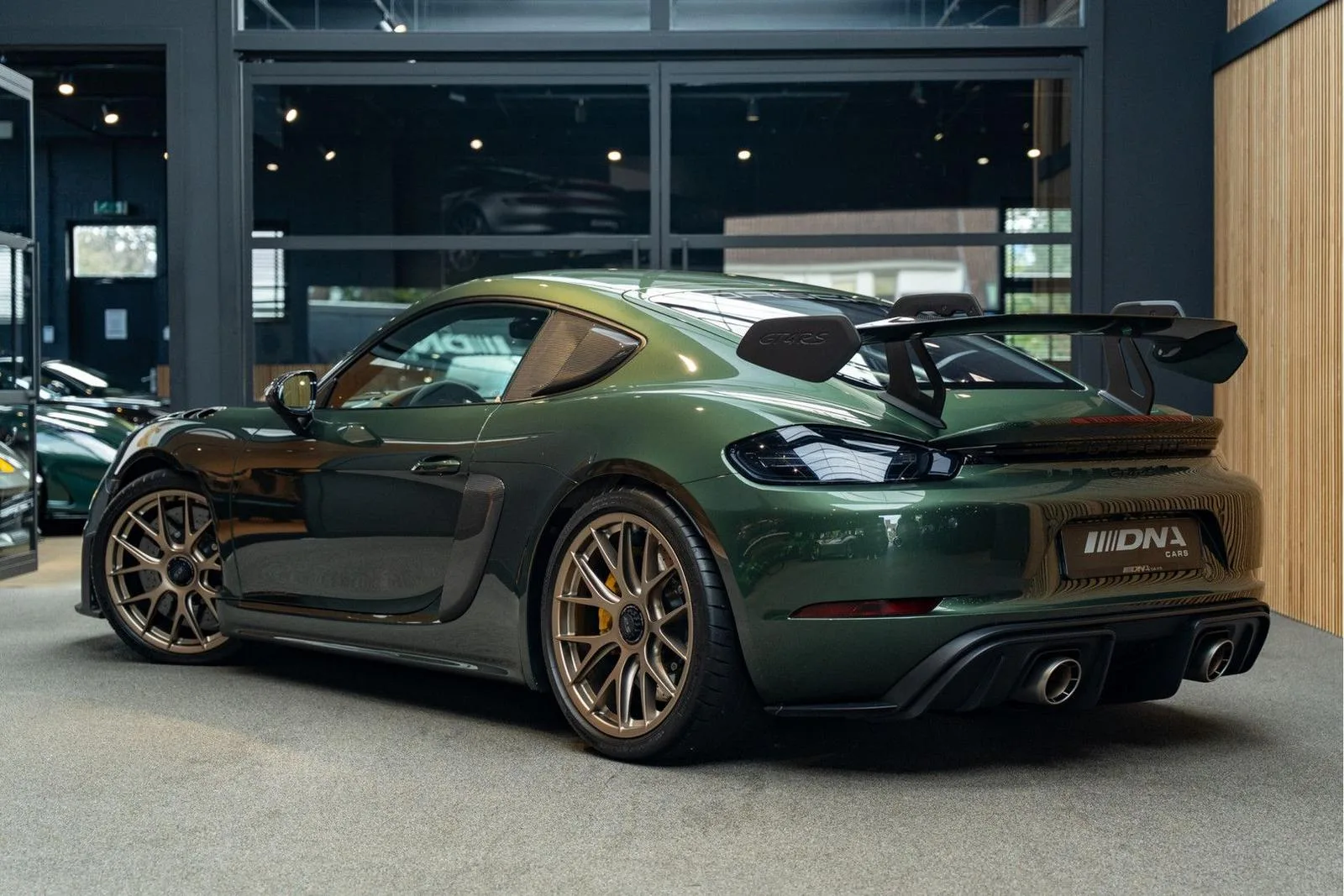 2023 Porsche 718 Cayman GT4 RS Weissach, 5/30