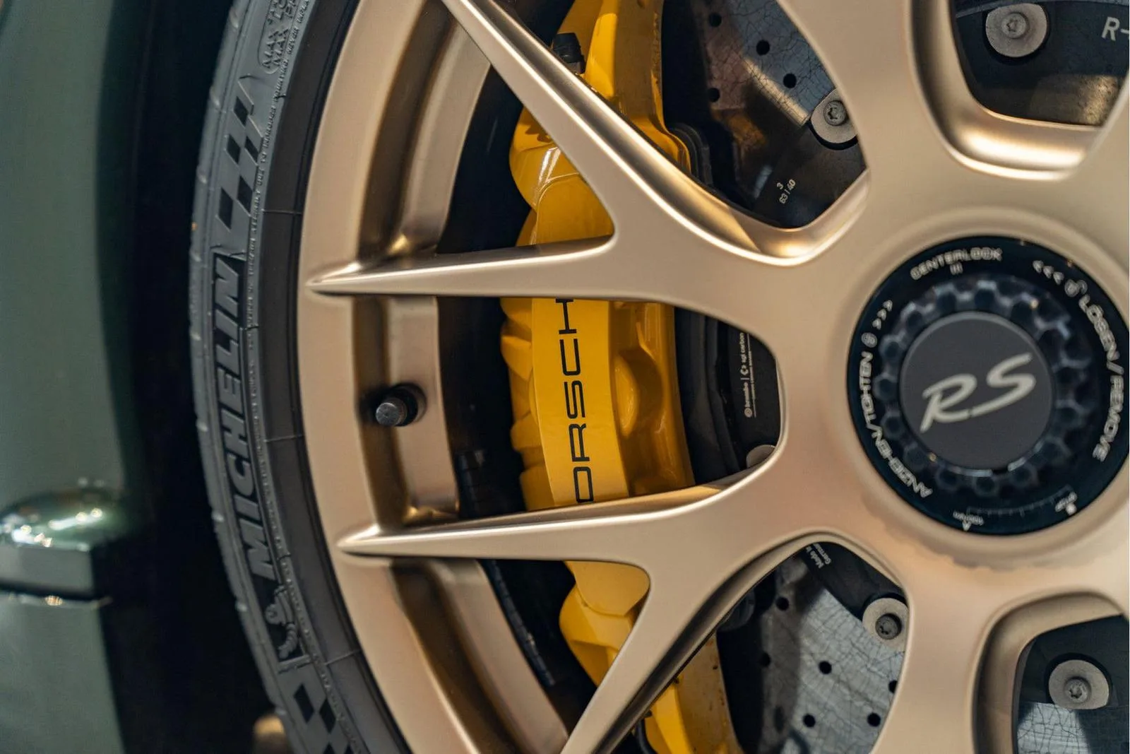 2023 Porsche 718 Cayman GT4 RS Weissach, 15/30