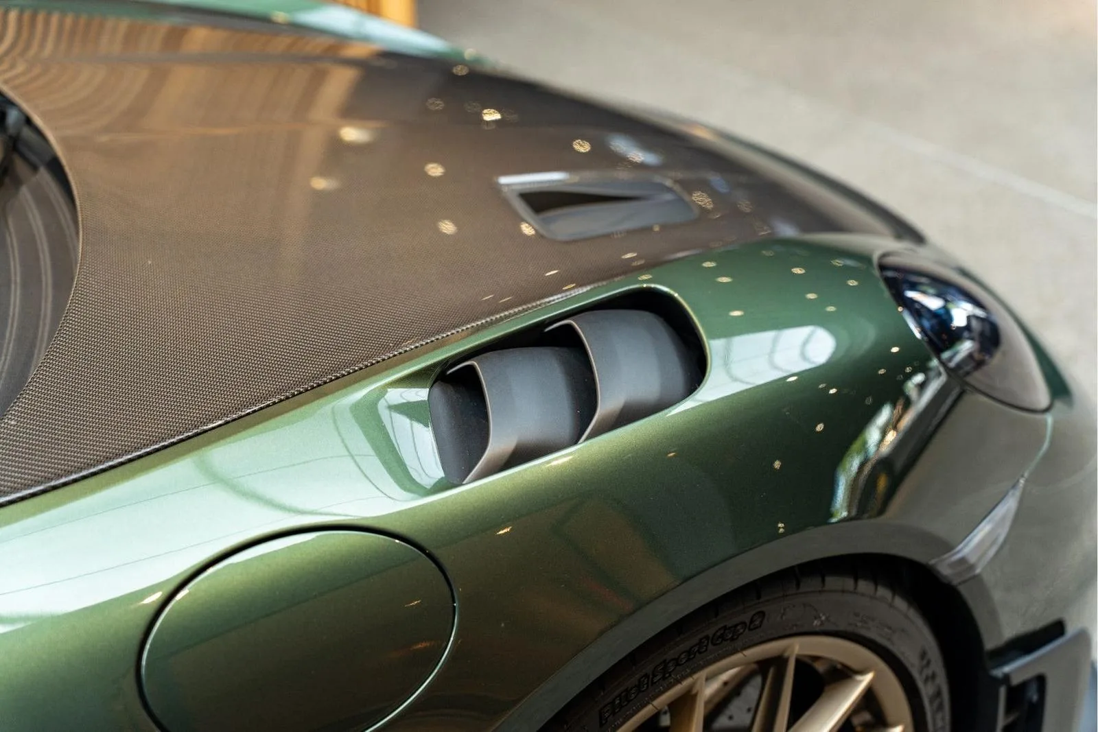 2023 Porsche 718 Cayman GT4 RS Weissach, 18/30