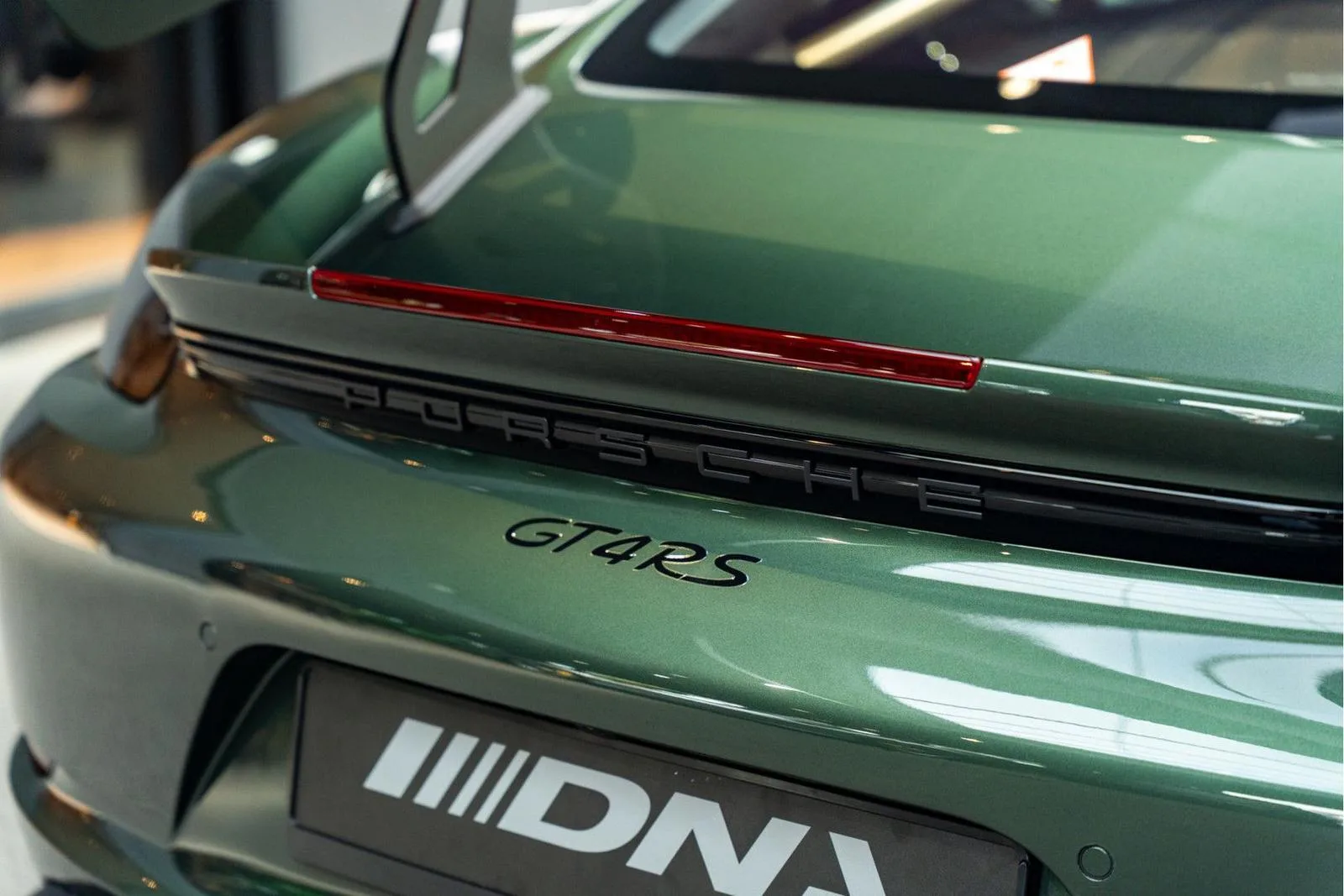 2023 Porsche 718 Cayman GT4 RS Weissach, 20/30
