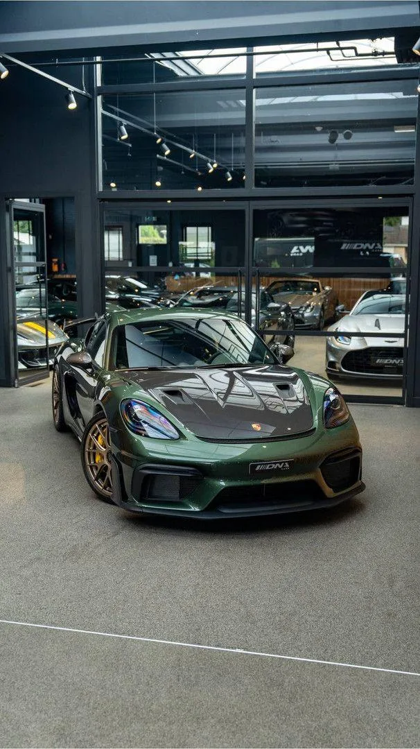 2023 Porsche 718 Cayman GT4 RS Weissach, 27/30