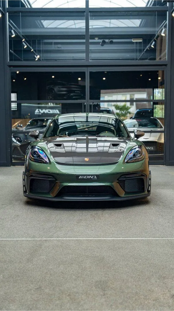 2023 Porsche 718 Cayman GT4 RS Weissach, 28/30