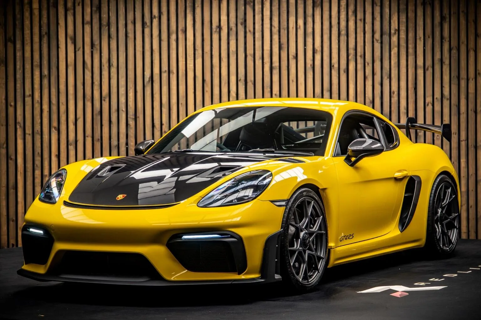 2023 Porsche 718 Cayman GT4 RS angeboten von einem Fachhändler in Knaresborough, Vereinigtes Königreich, Hauptfoto