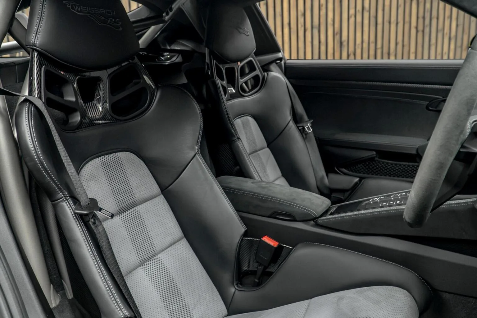 2023 Porsche 718 Cayman GT4 RS, 2/30
