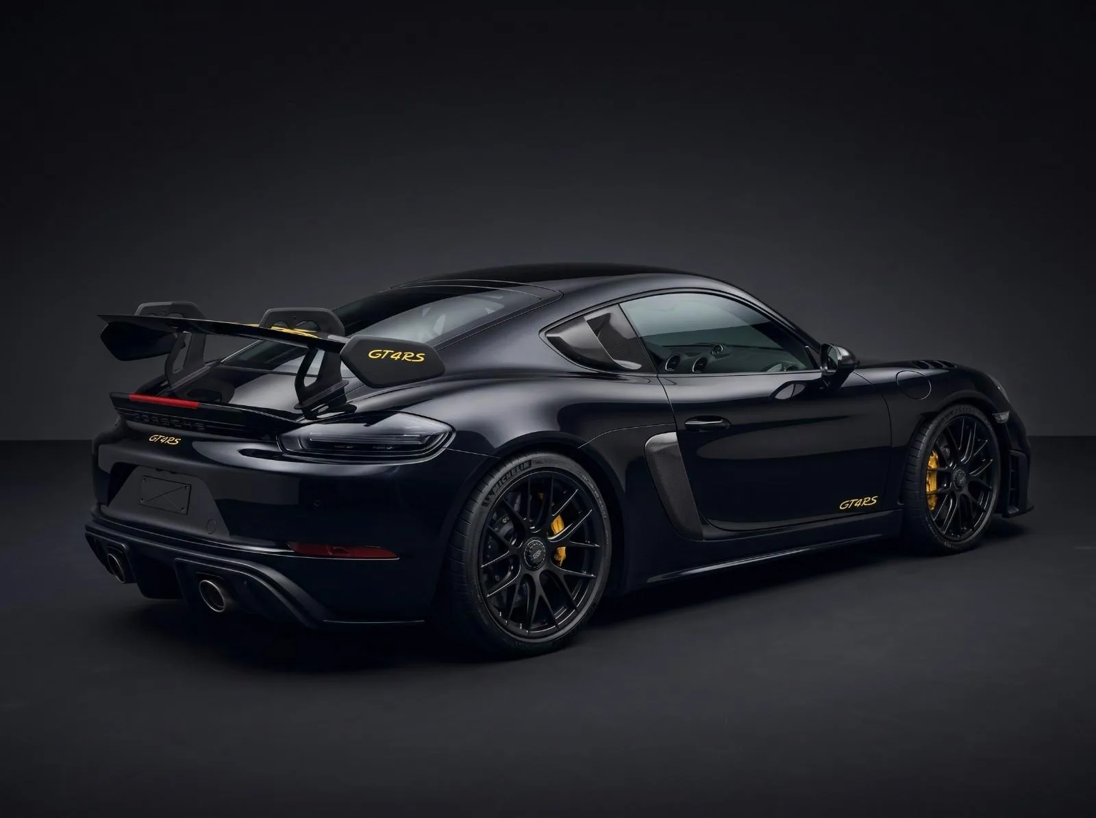 2023 Porsche 718 Cayman GT4 RS Weissach, 4/16