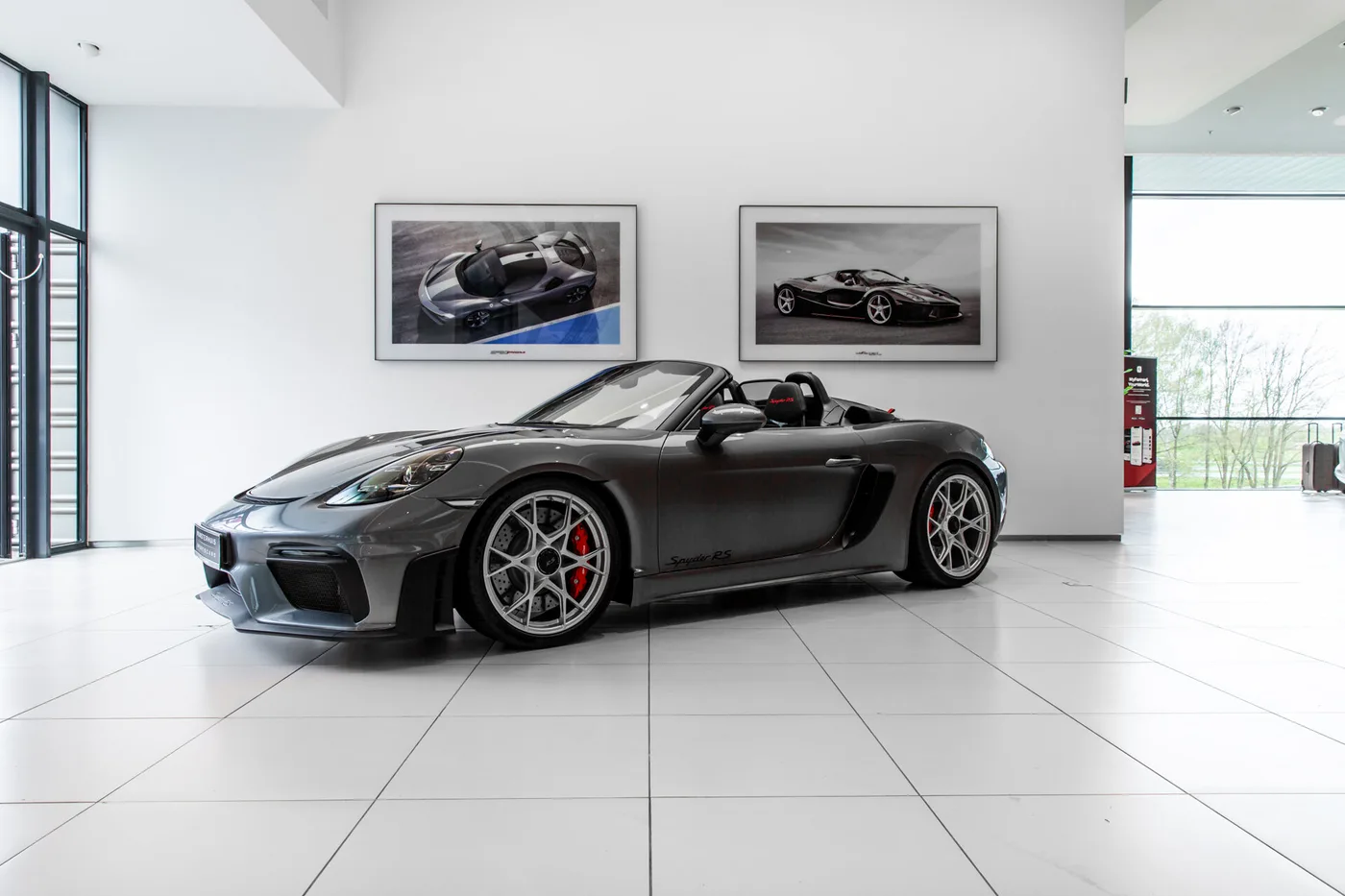 2023 Porsche 718 Spyder RS angeboten von einem Fachhändler in Hengelo, Niederlande, Foto 3 von 15