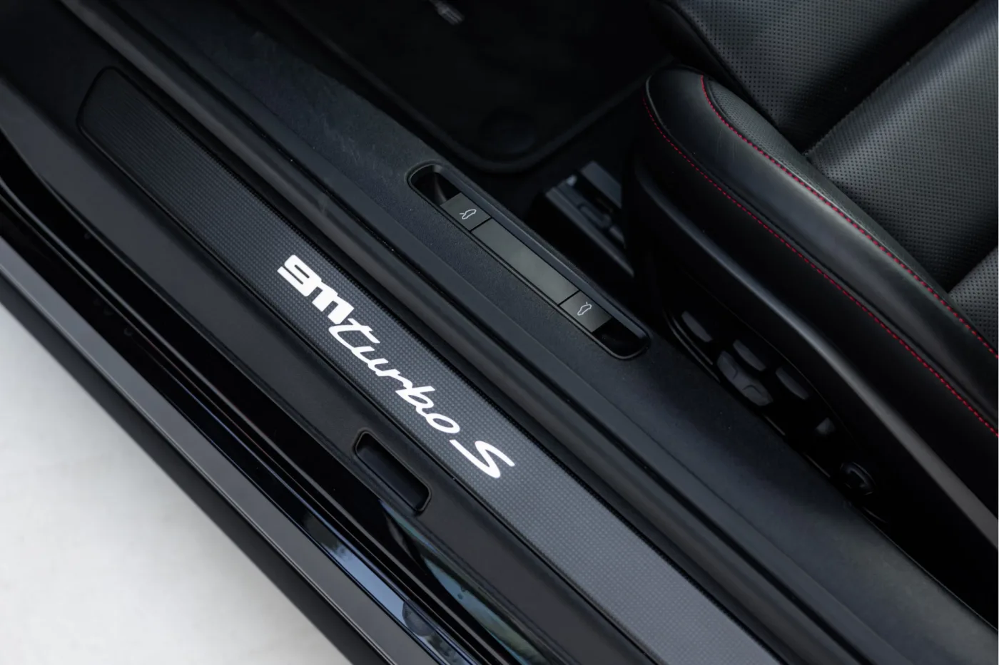 2023 Porsche 911 Turbo S proposée par un concessionnaire agréé McLaren et Morgan à Utrecht, Pays-Bas, photo 6 sur 25