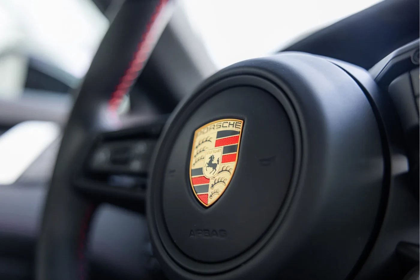 2023 Porsche 911 Turbo S proposée par un concessionnaire agréé McLaren et Morgan à Utrecht, Pays-Bas, photo 14 sur 25