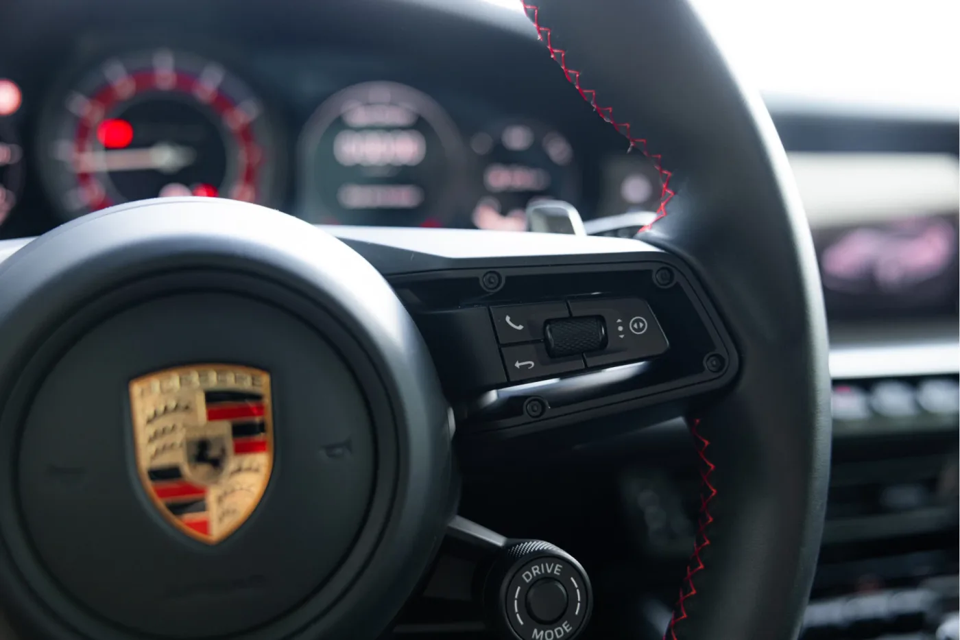 2023 Porsche 911 Turbo S proposée par un concessionnaire agréé McLaren et Morgan à Utrecht, Pays-Bas, photo 16 sur 25