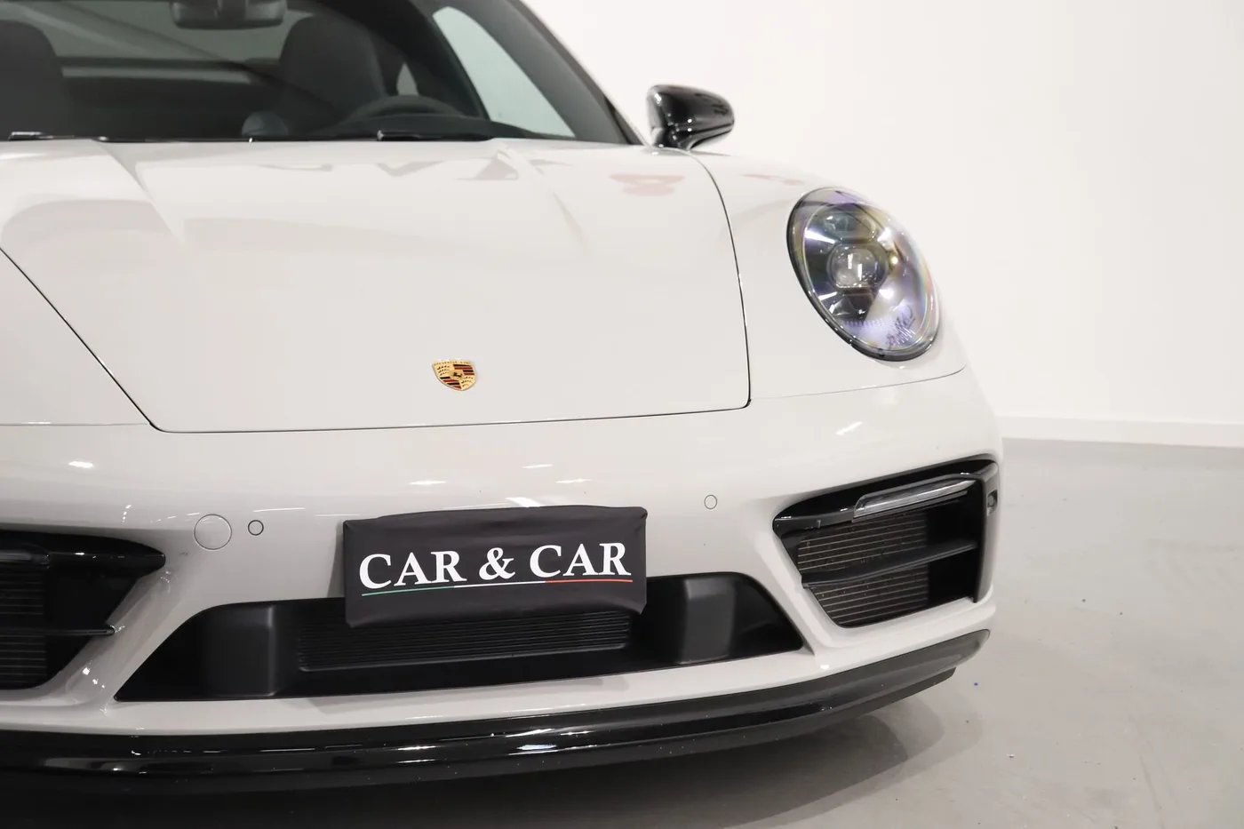 2023 Porsche 911 Carrera 4 GTS angeboten von einem Supersportwagenhändler in Zibido San Giacomo, Italien, Foto 21 von 25