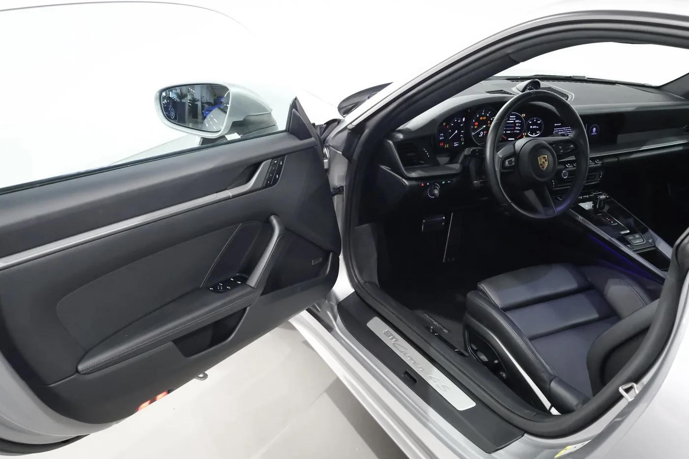 2023 Porsche 911 Carrera 4S angeboten von einem Supersportwagenhändler in Zibido San Giacomo, Italien, Foto 9 von 25