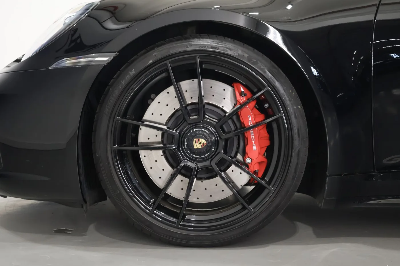 2023 Porsche 911 Carrera GTS Cabriolet proposée par un spécialiste de la supercar à Zibido San Giacomo, Italie, photo 7 sur 23