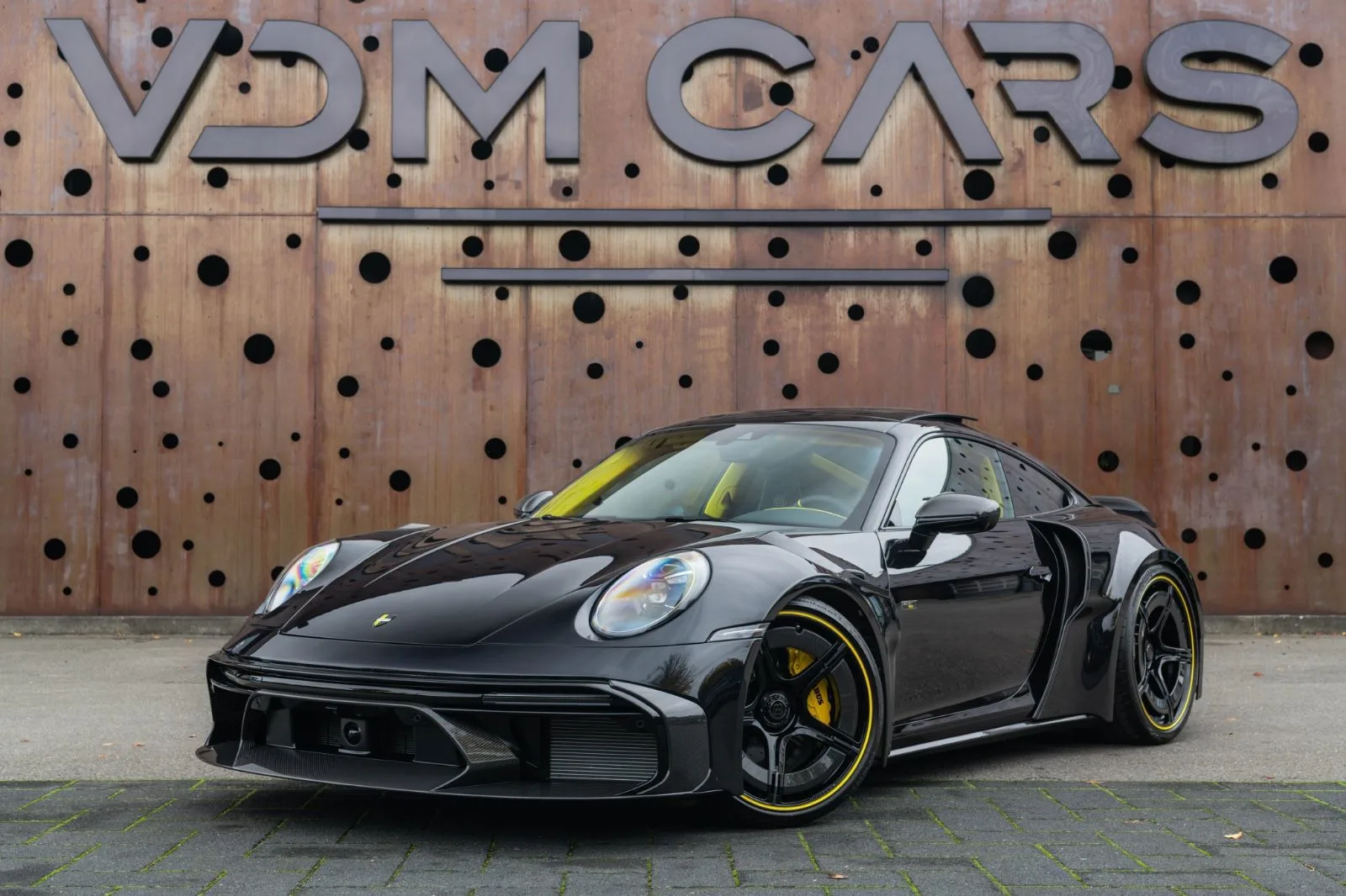 2023 Brabus 900 Rocket R angeboten von einem Supersportwagenhändler in Gronau, Deutschland, Hauptfoto