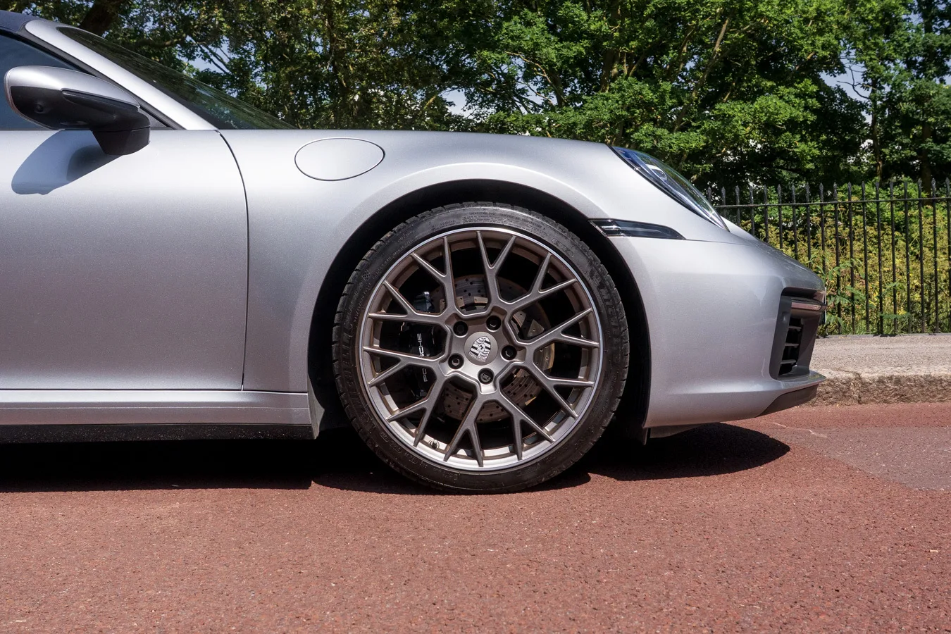 2023 Porsche 911 Carrera 4S Cabriolet Heritage Design, 8/30