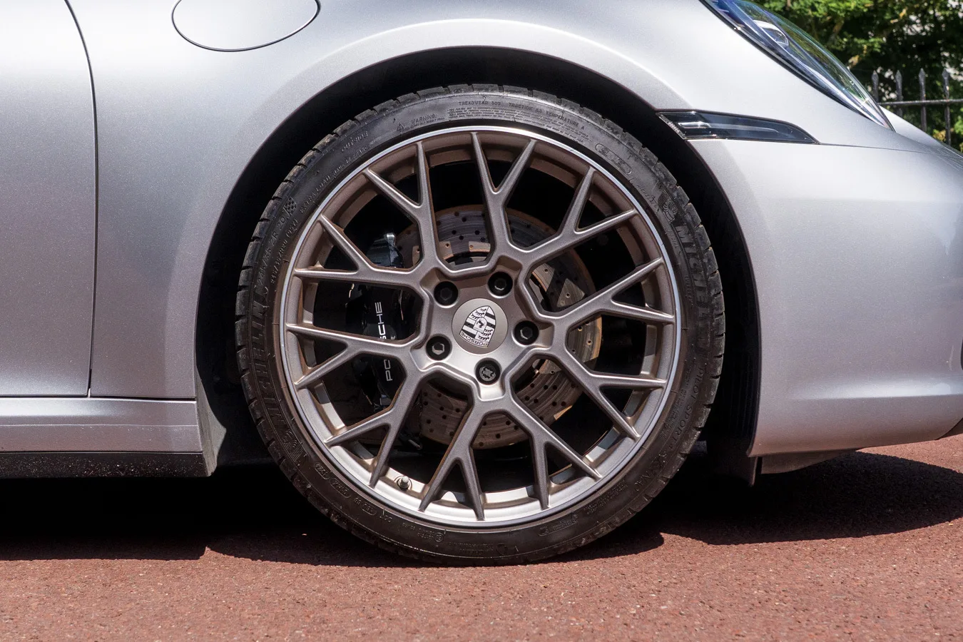 2023 Porsche 911 Carrera 4S Cabriolet Heritage Design, 9/30