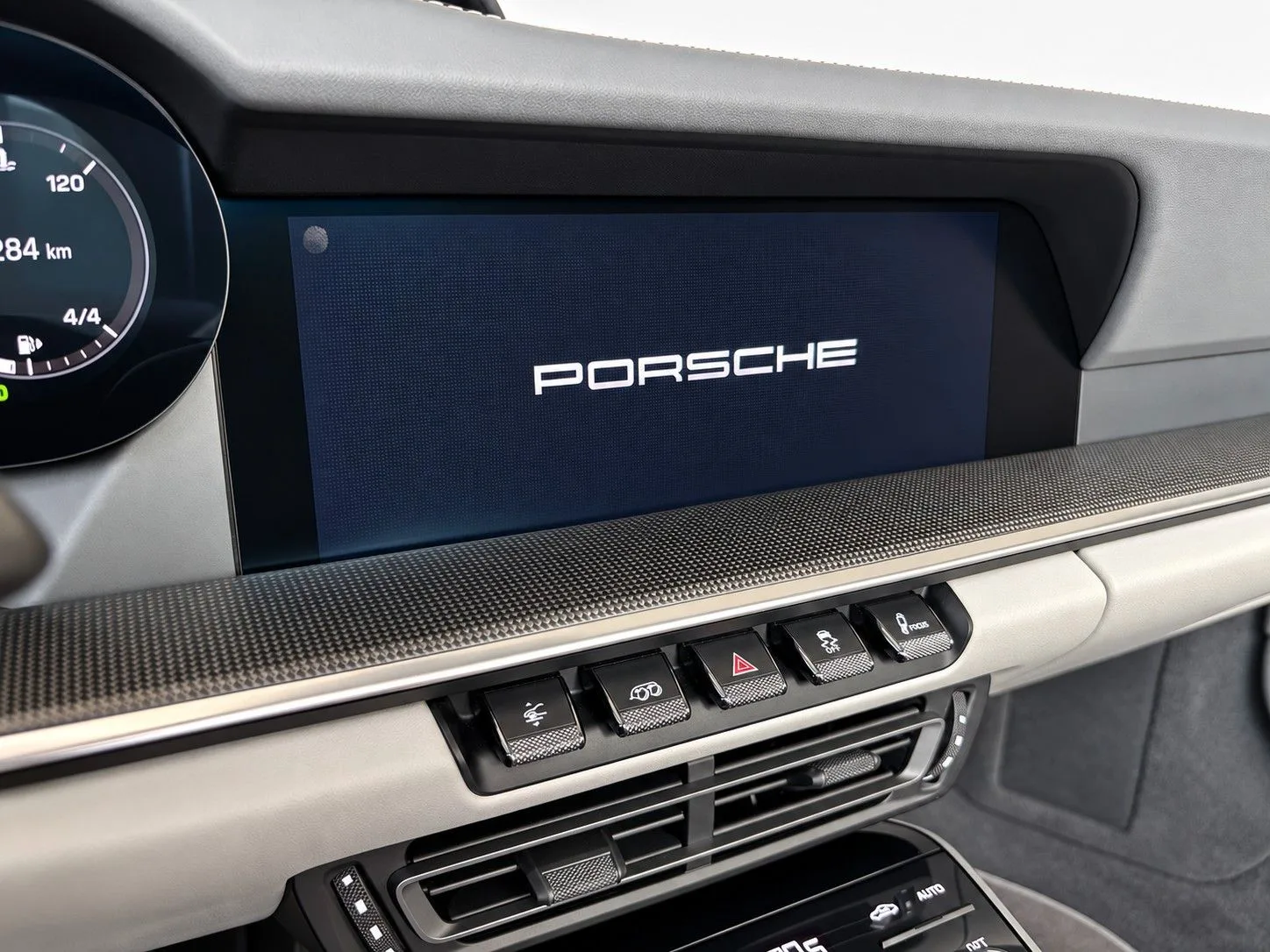 2023 Porsche 911 Carrera 4S Cabriolet, 23/30