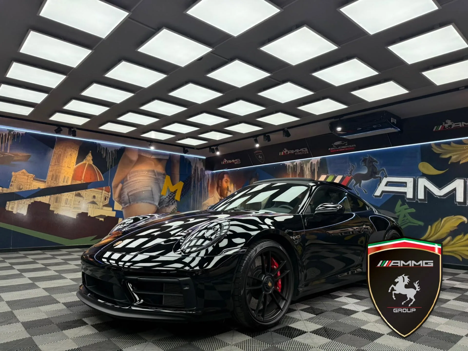 2023 Porsche 911 Carrera GTS angeboten von einem Fachhändler in Calenzano, Italien, Hauptfoto
