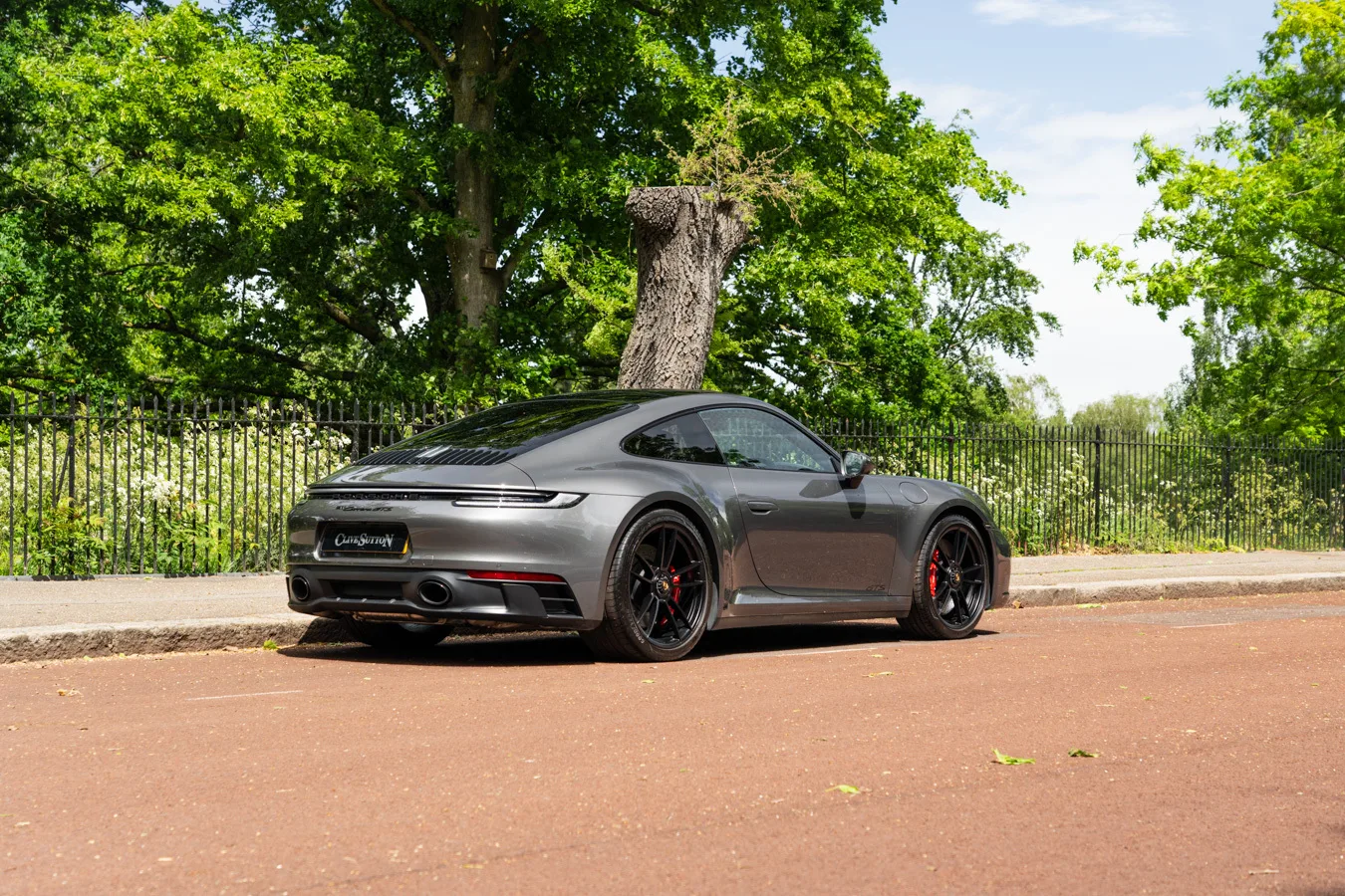 2023 Porsche 911 Carrera GTS, 4/30